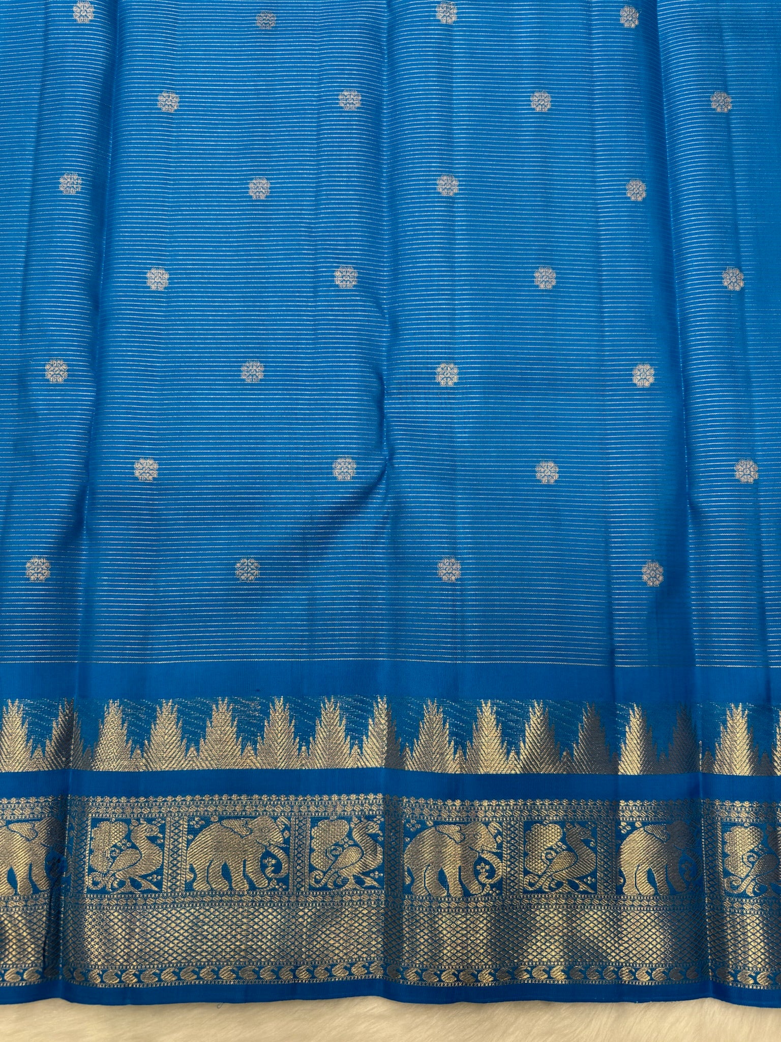 Ananda Vairaoosi Vintage Kanjeevaram Saree with a Skirt Temple & Traditional Border