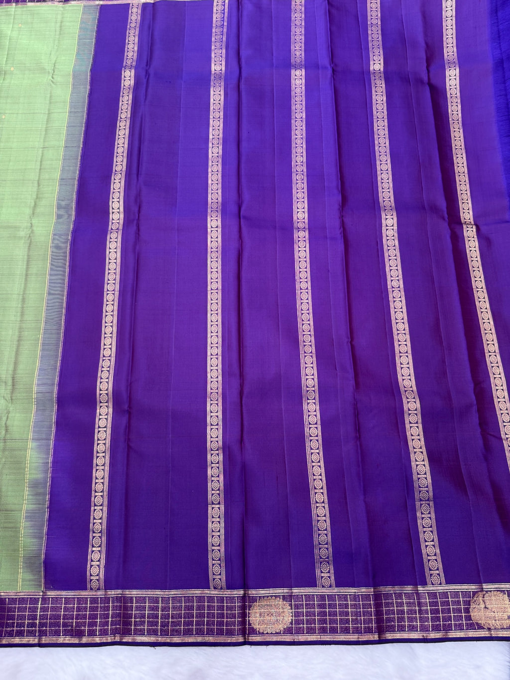 Earthy Olive Green Vintage Kanjeevaram Saree with a Contrast Wine Checks Border