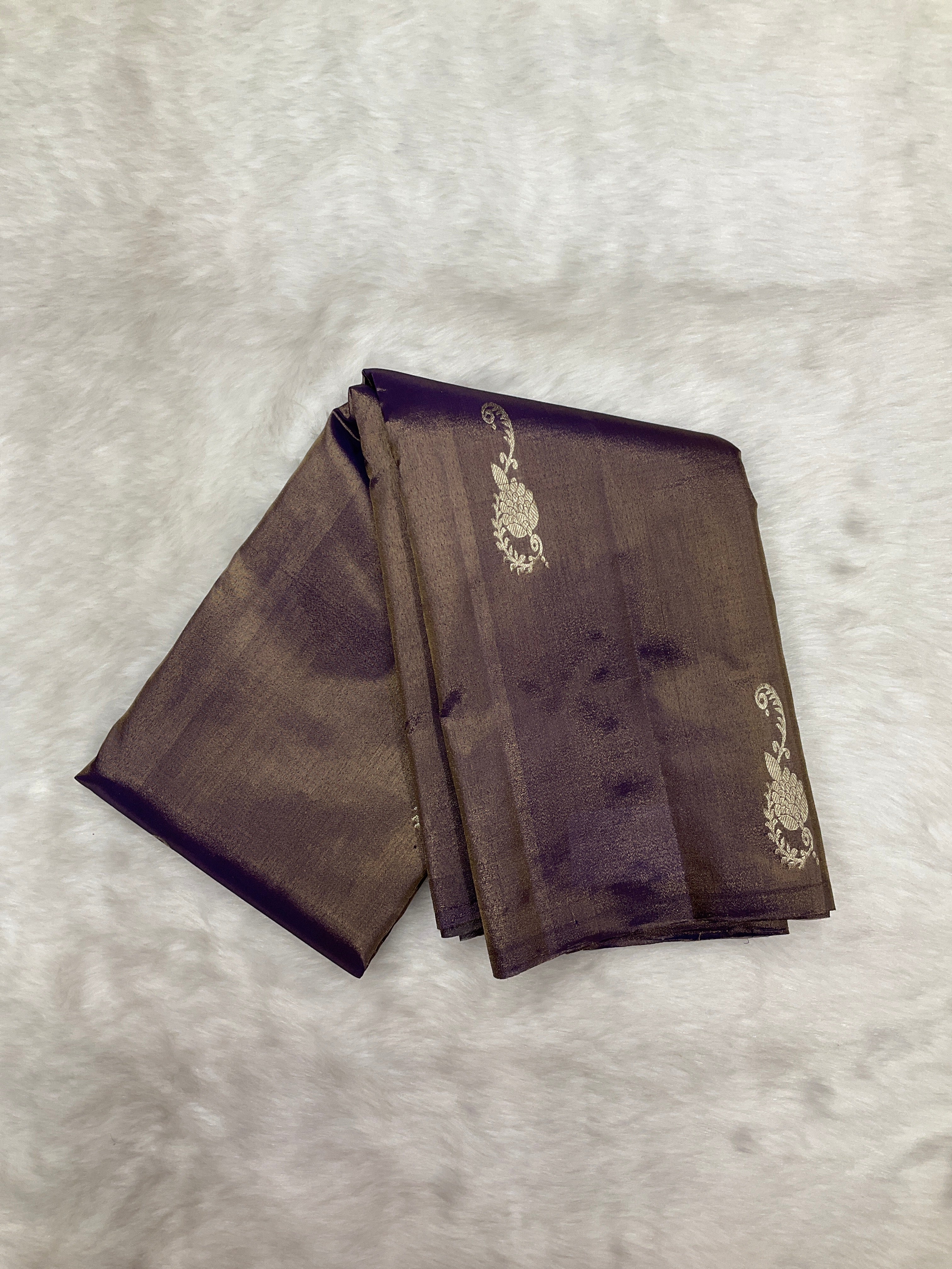 Borderless zari pack Kanjeevaram Saree