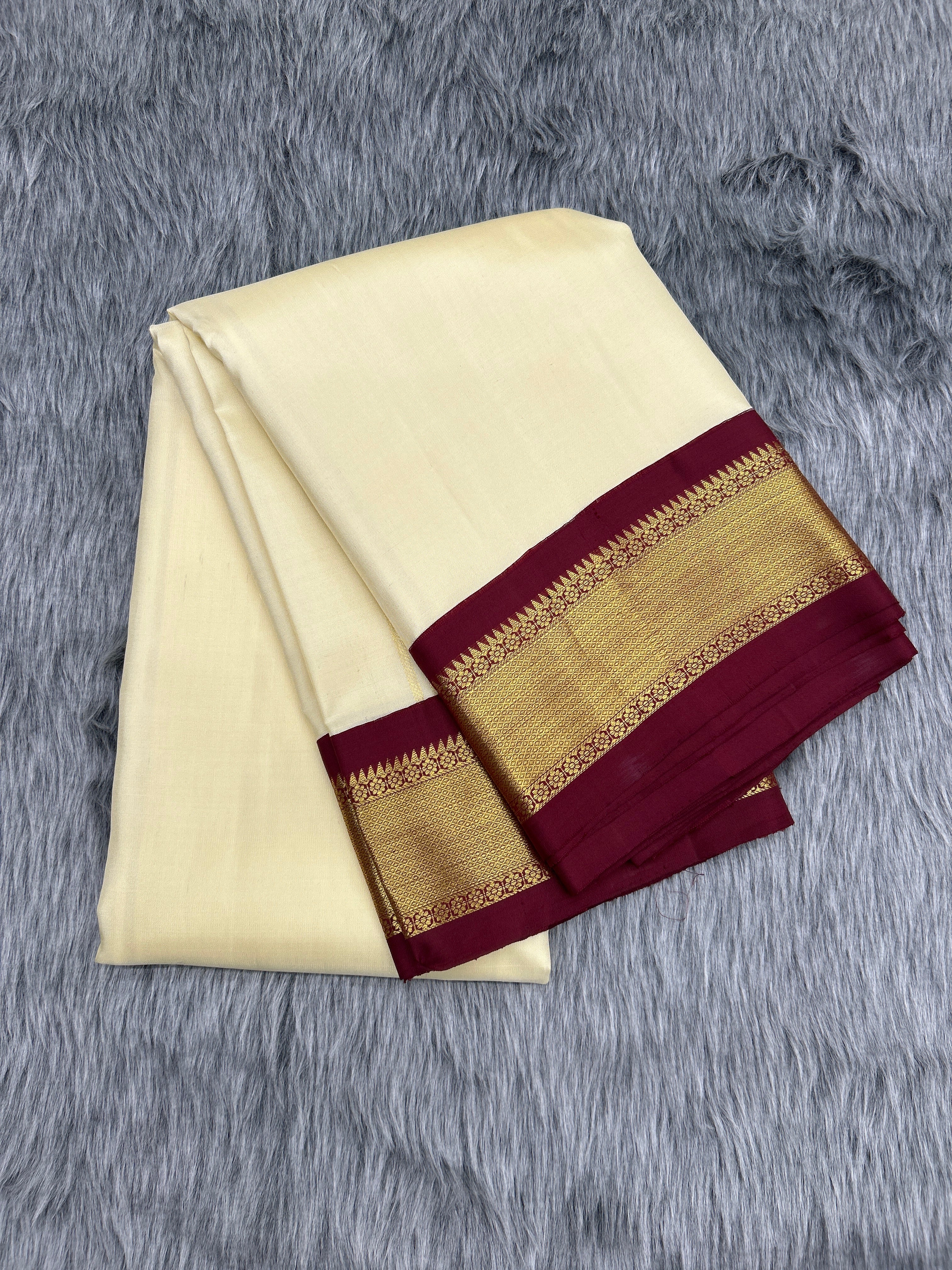 Dhothi & Kanduva Set