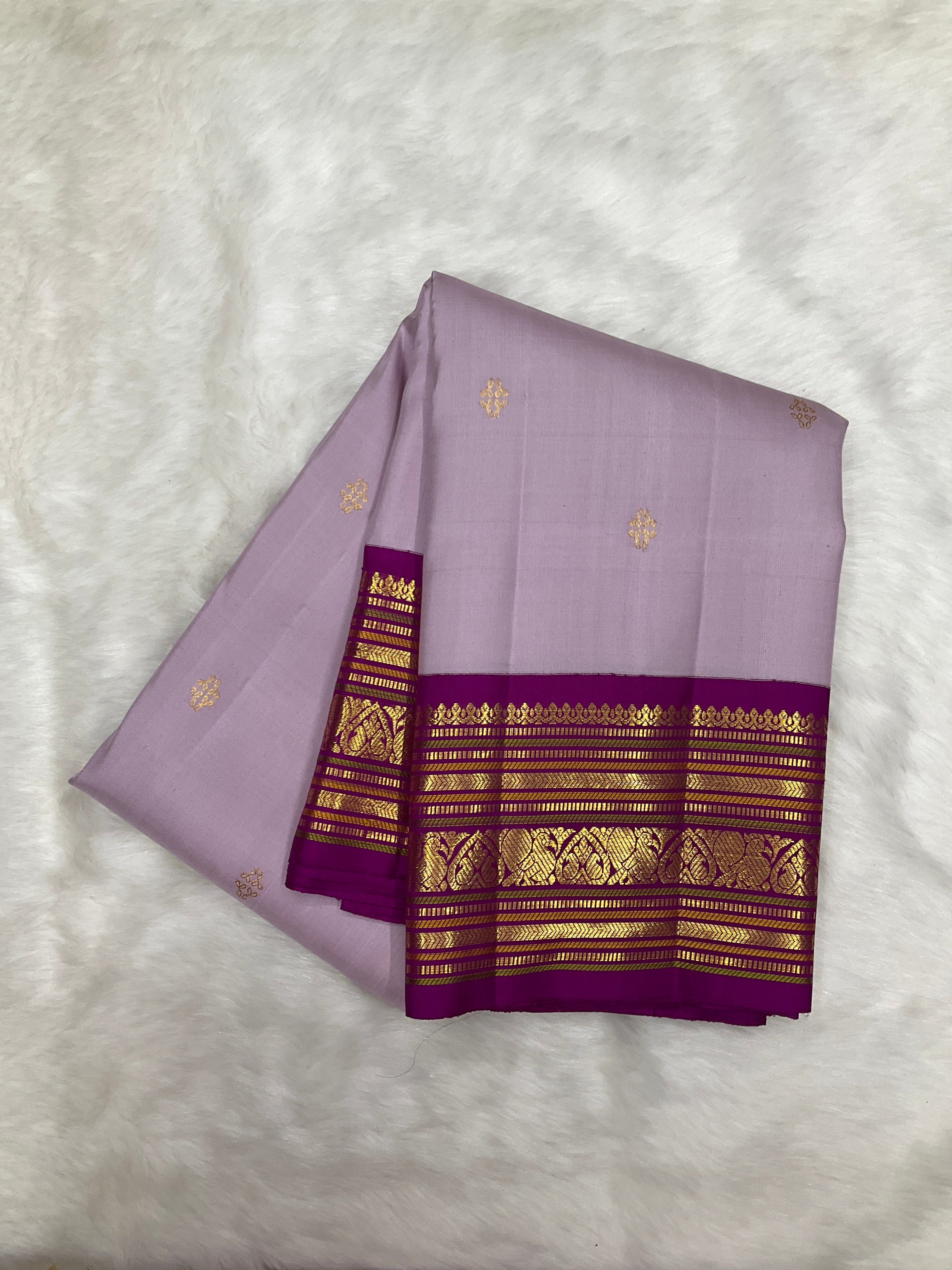 Kanjeevaram Silk Saree with Pink Korvai Border