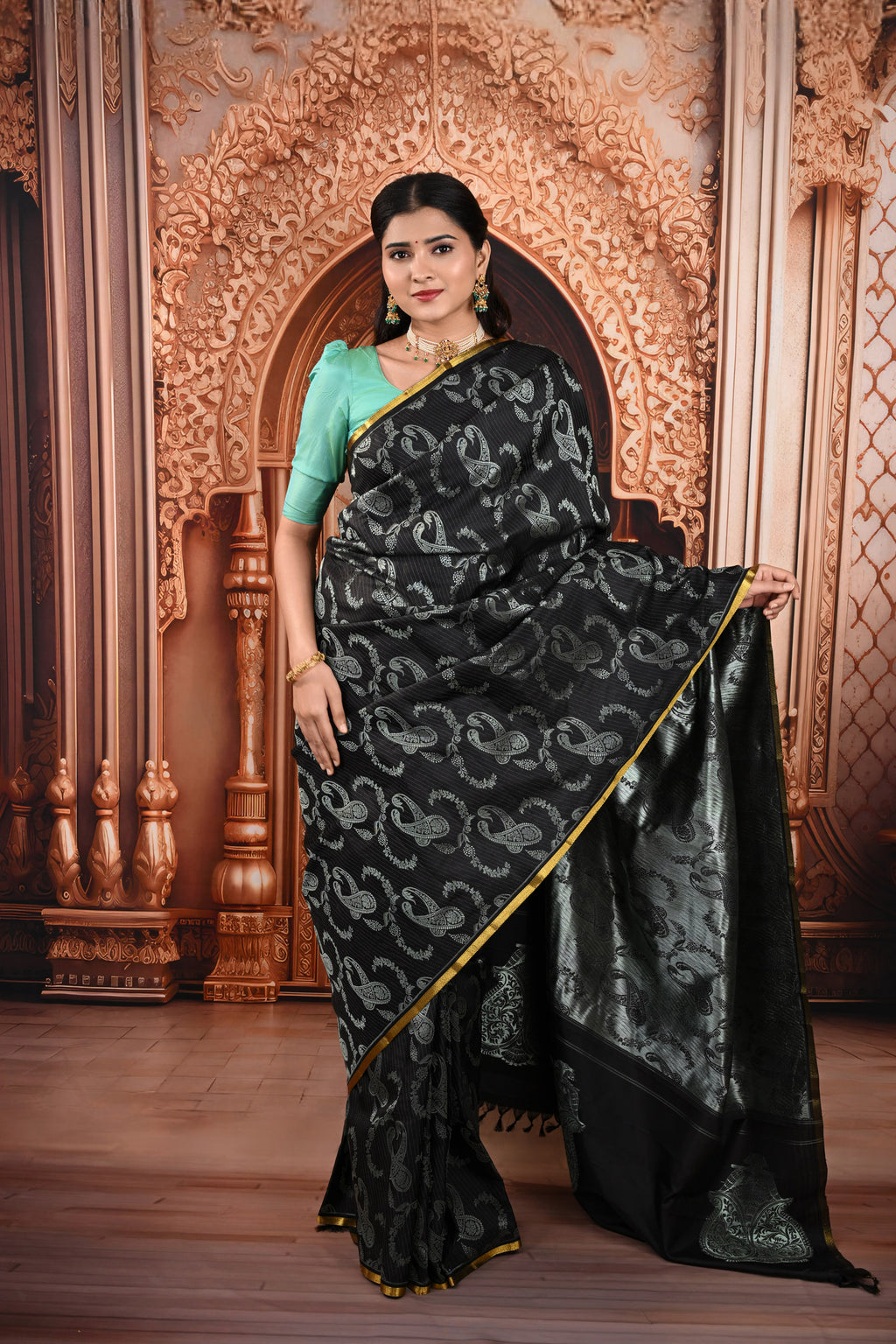 No Zari Black Kanjeevaram silk saree