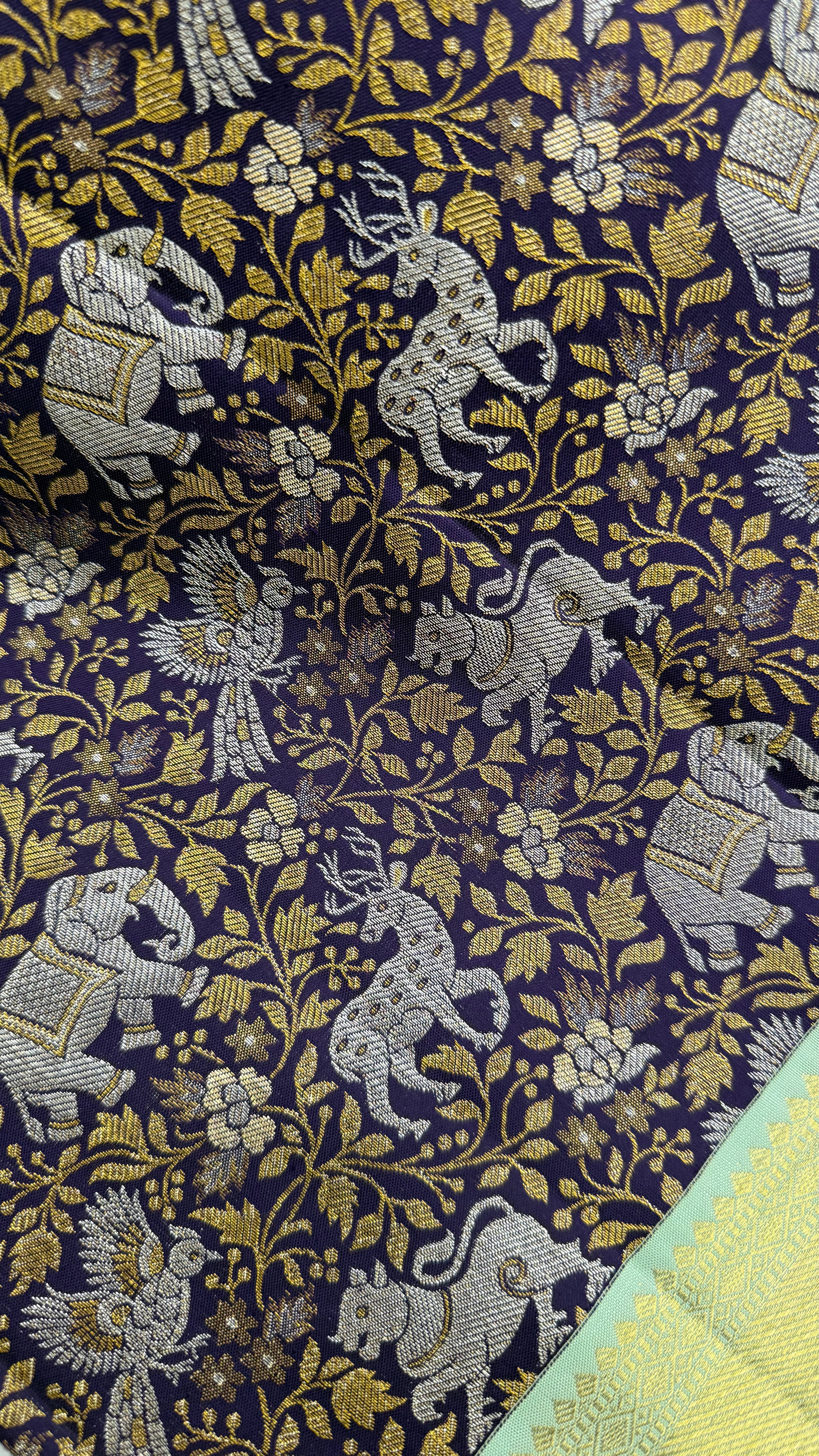 Korvai Kanjeevaram Silk Saree with traditional Vana Singaram