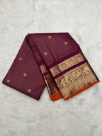 Vintage Vairaoosi Kanjeevaram Saree with Skirt Border & Orange Edge Contrast