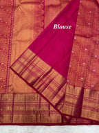 Vintage Kanjeevaram Saree with Close Oosi weaveing , Cross Kalanjali Design & Silver Zari Highlighted Flower Motifs