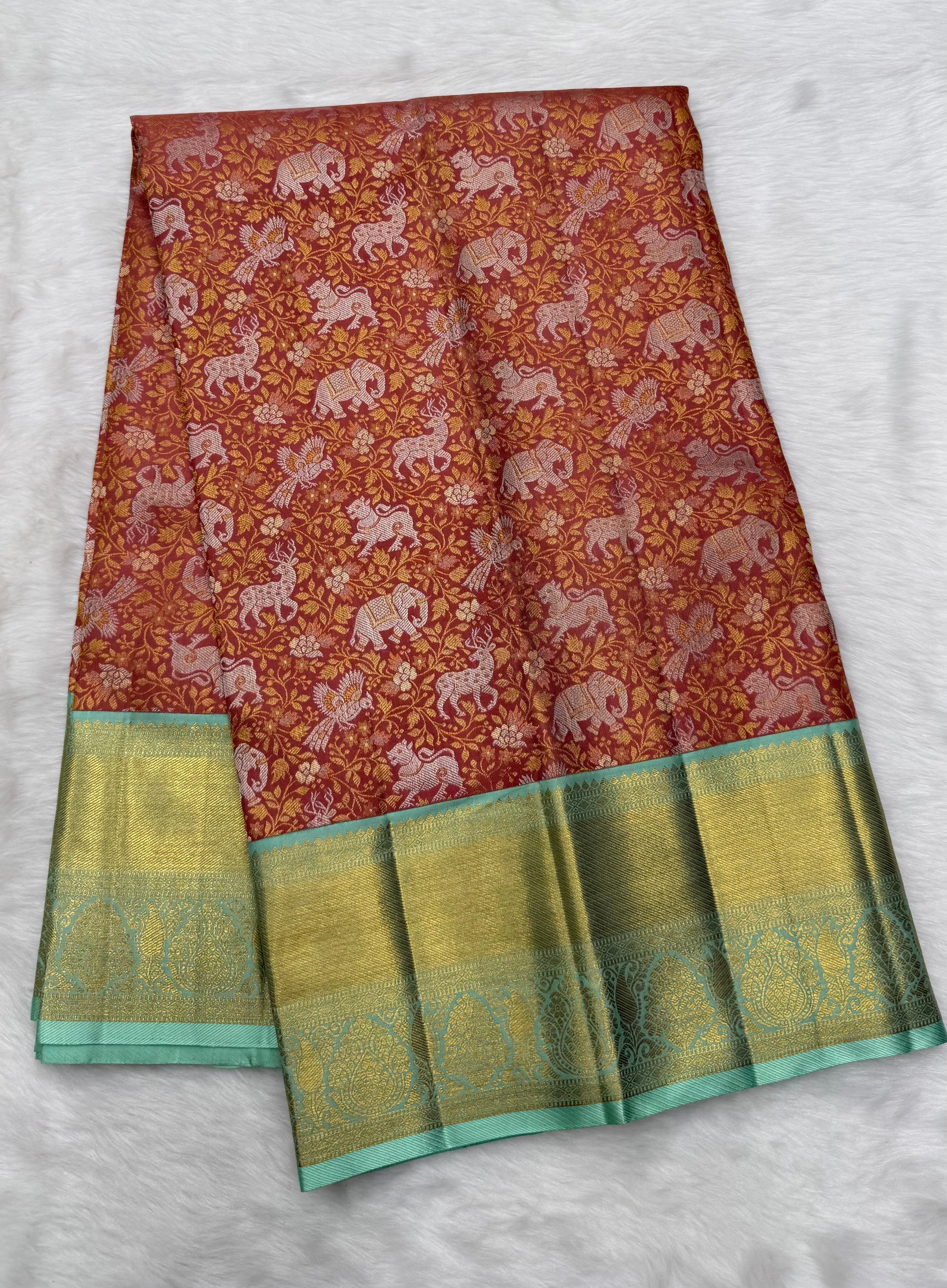 Korvai Kanjeevaram Silk Saree with traditional Vana Singaram
