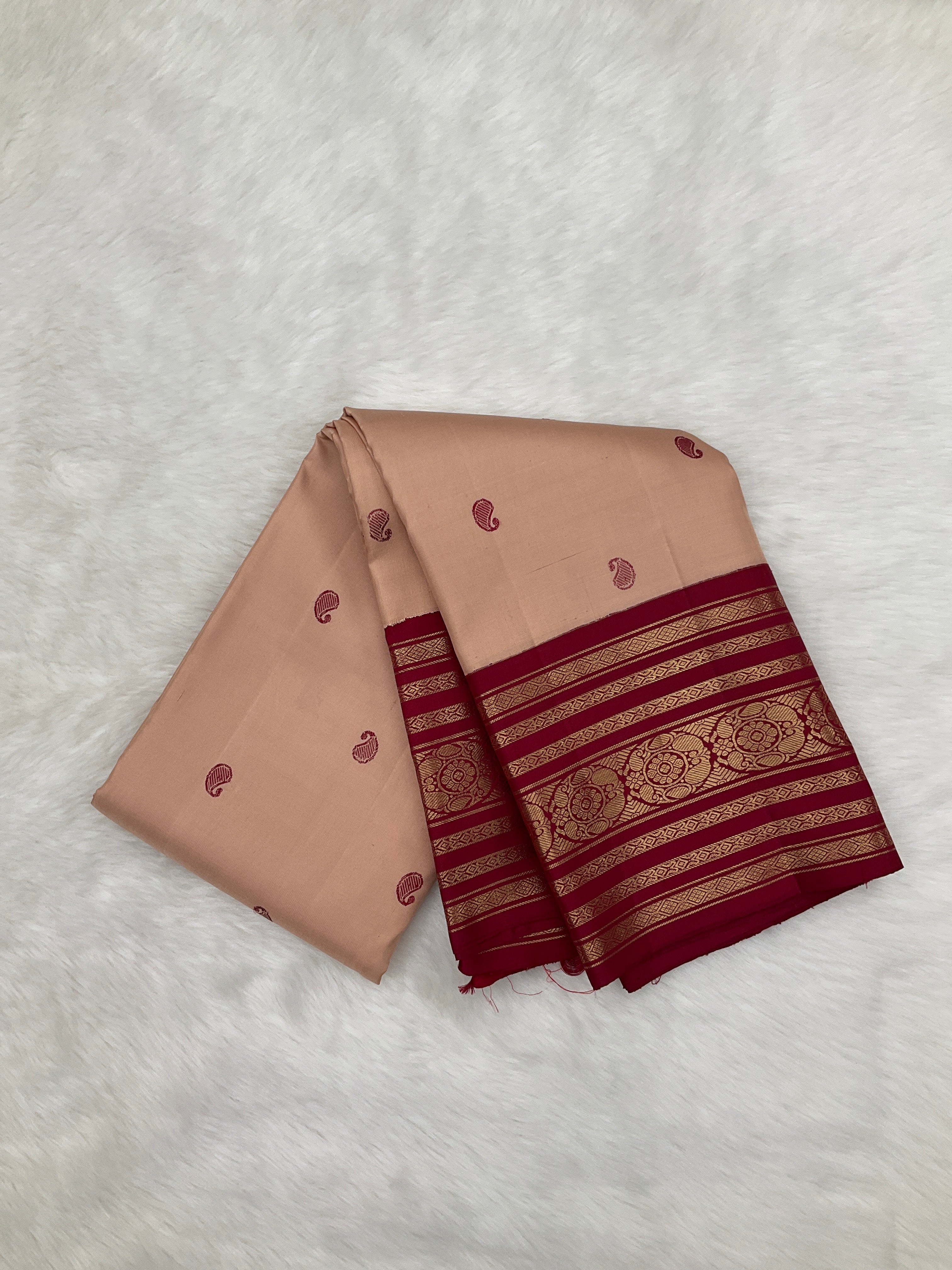 Blush Peach with Red Korvai Vintage Kanjeevaram Saree