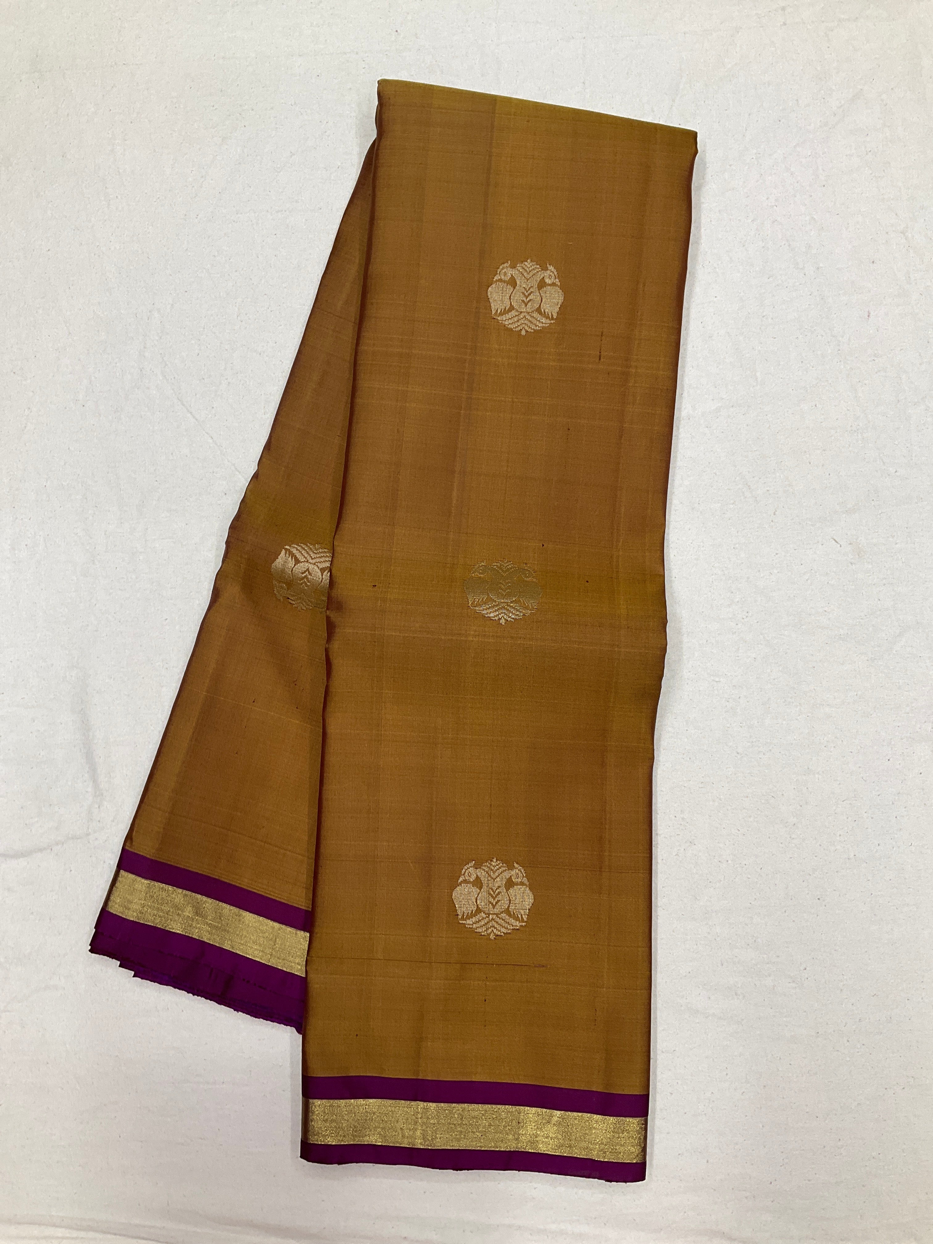 Mehendi Green Vintage Kanjeevaram Saree with Gandabrunda Motif & Small Border