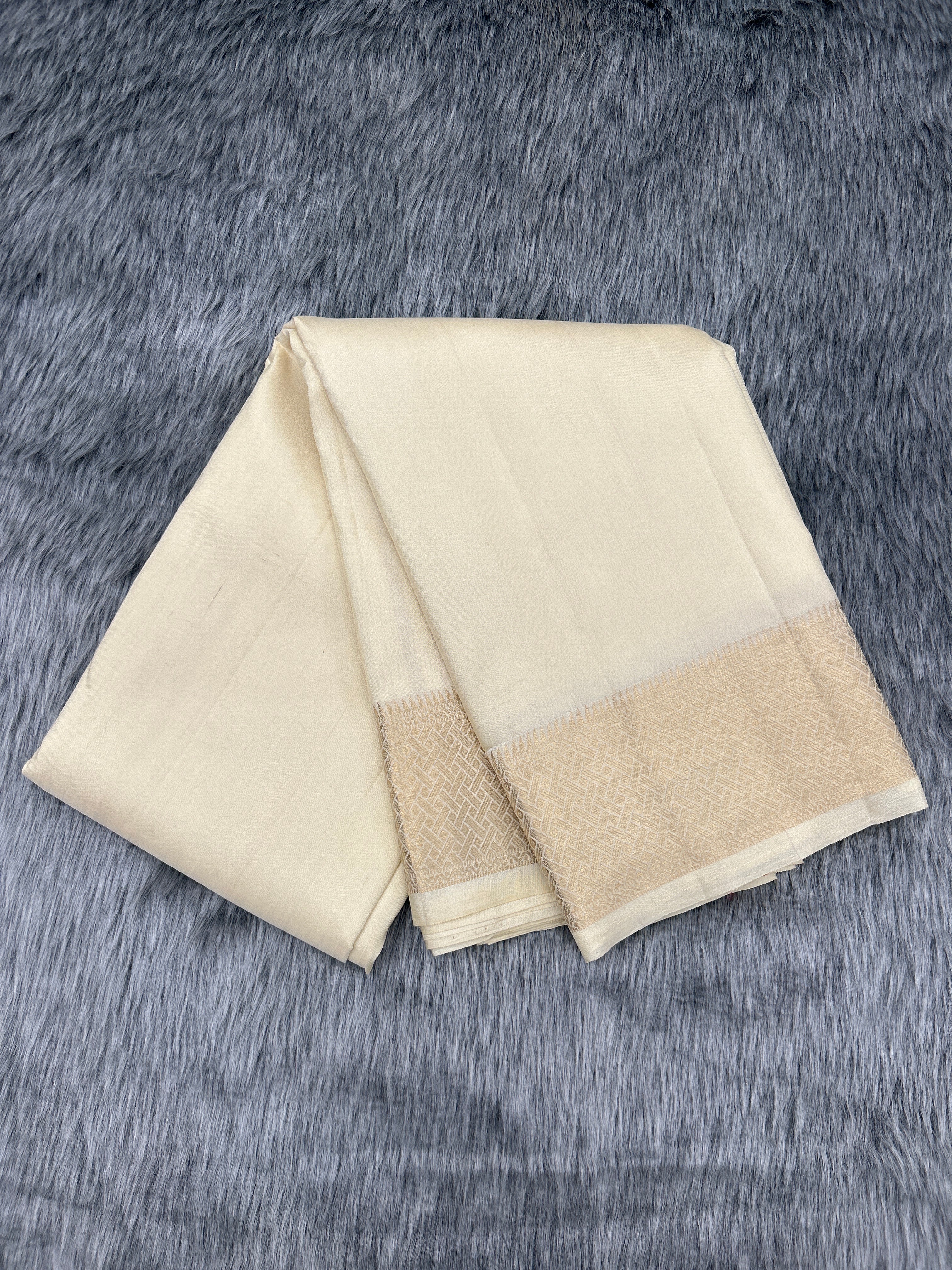 Pearl White Handloom Dhoti,Kanduva & Shirt/Kurta piece (3 pc Set)