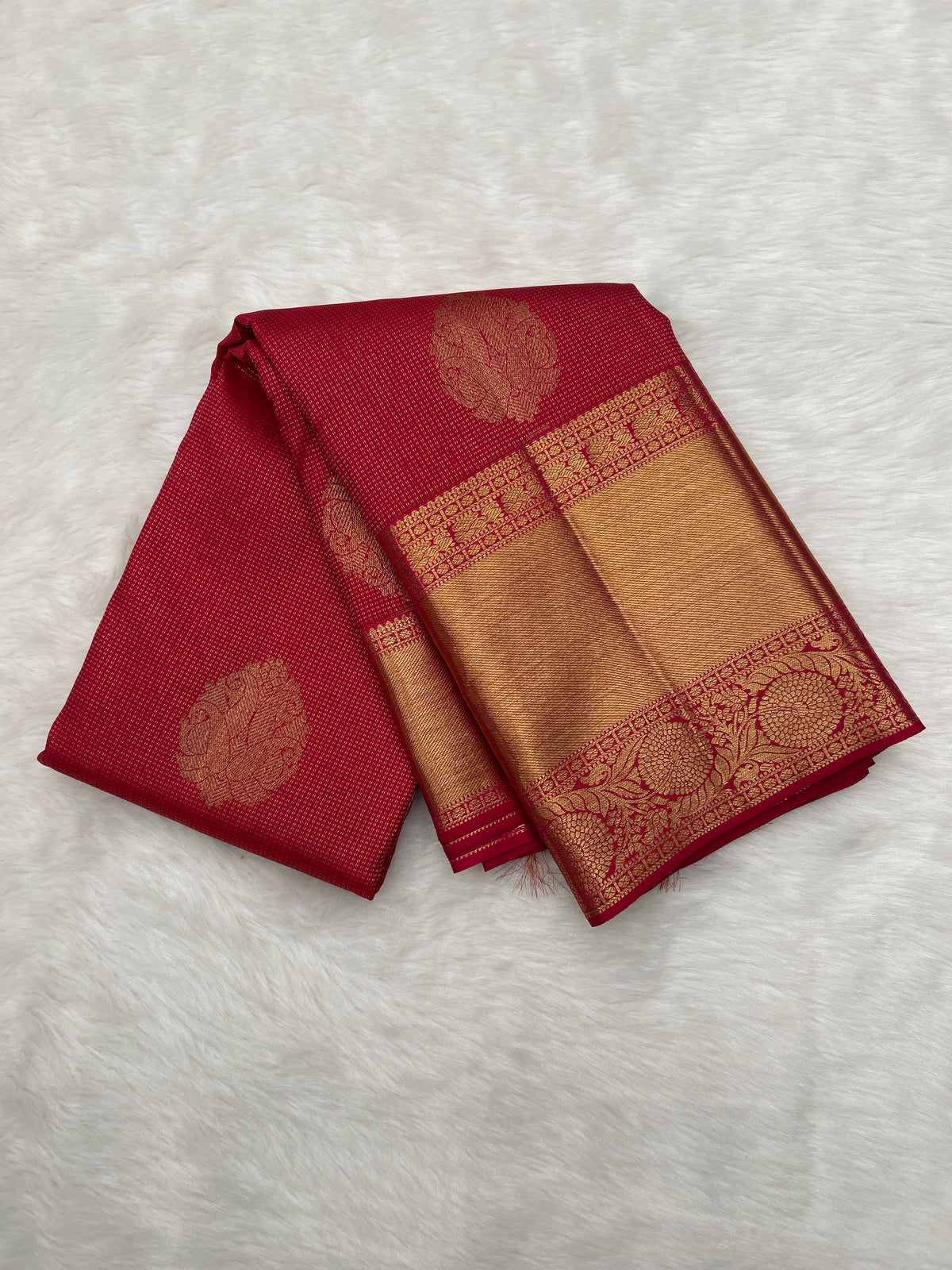 Red Kanjeevaram Saree with All over Nakshatra Weaving (Zari Dots) & Traditional Floral Border