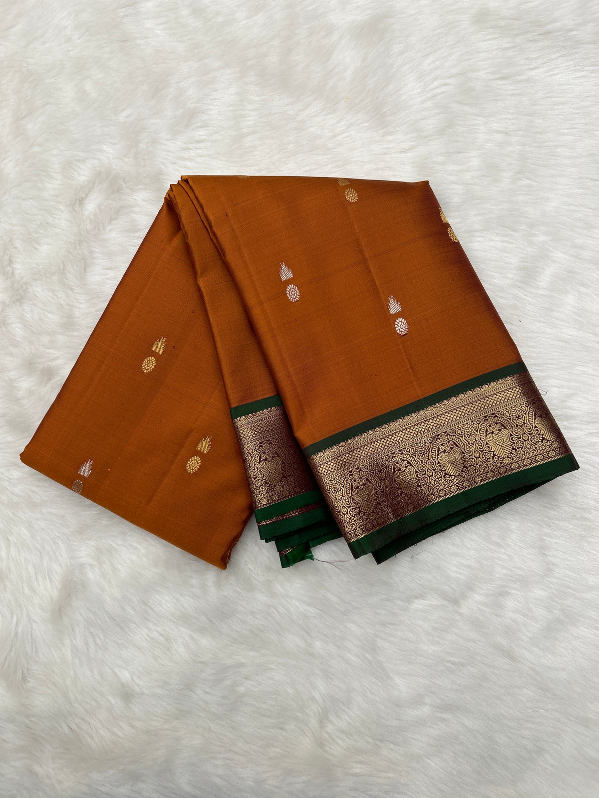 Rust Orange Vintage Kanjeevaram Saree with Rich Contrast Border
