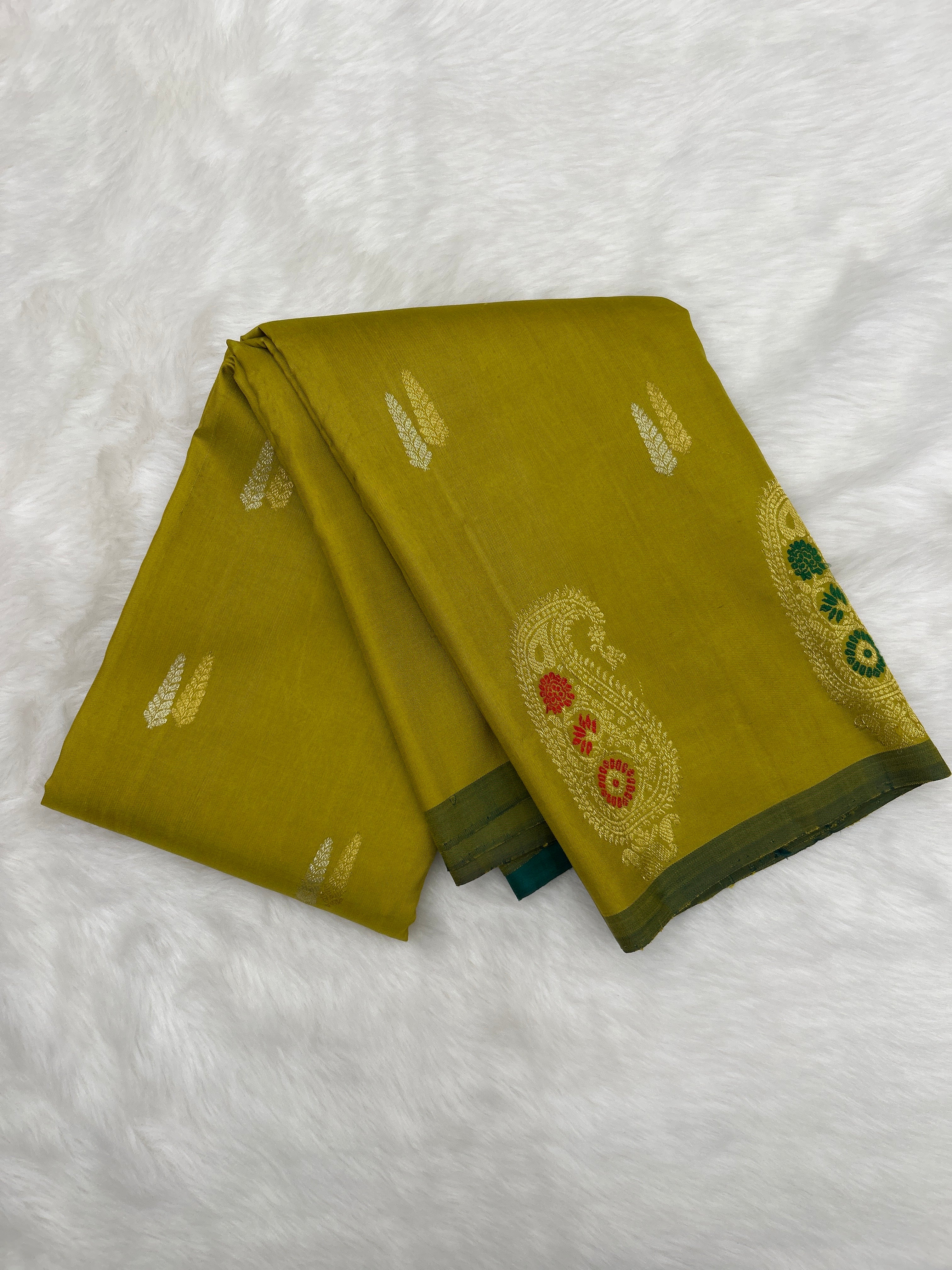 Kanjeevaram Vintage Saree (Double blouse ) (SS20714)