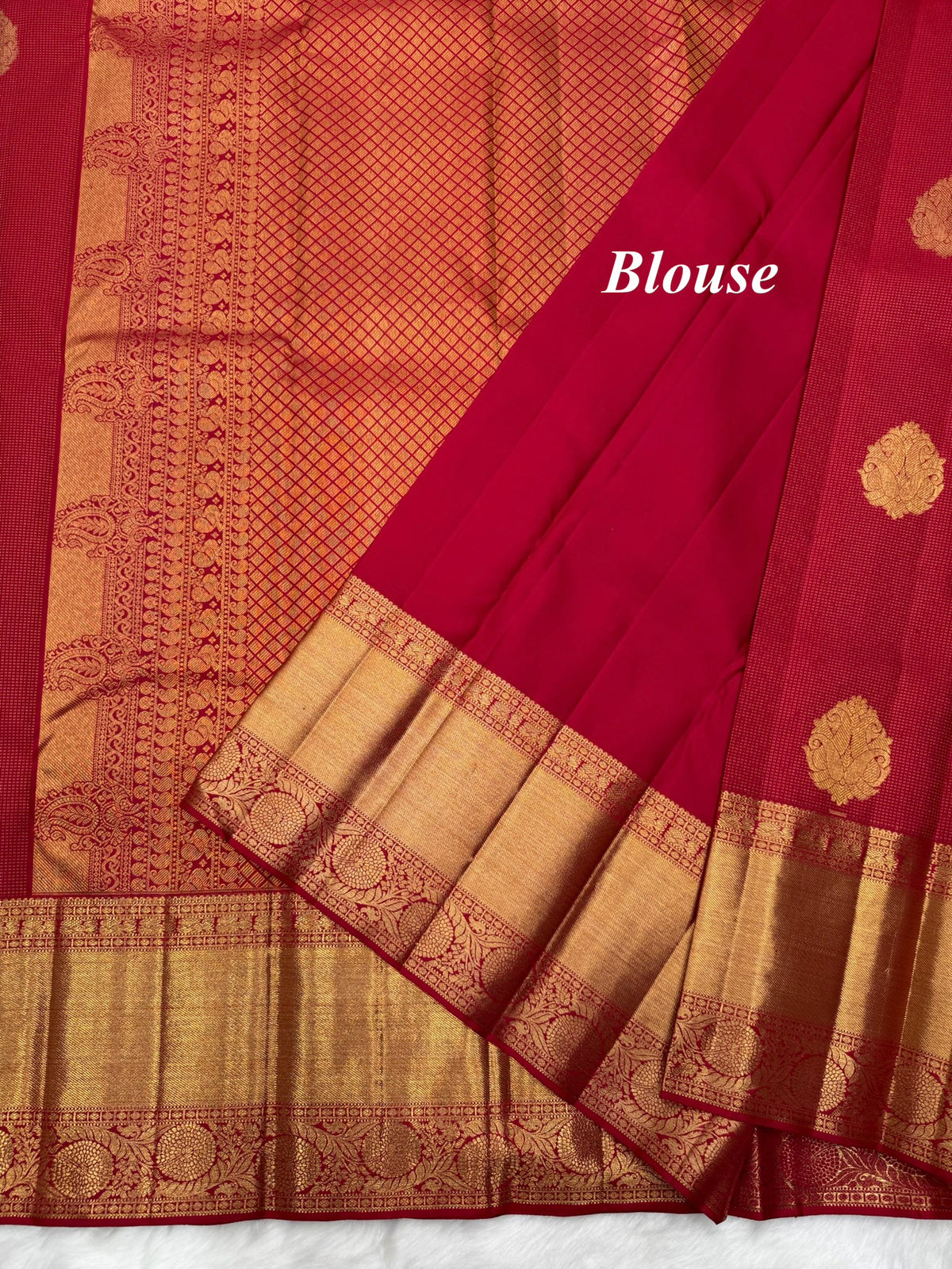 Maroon Red Kanjeevaram Saree with All over Nakshatra Weaving (Zari Dots) & Traditional Floral Border