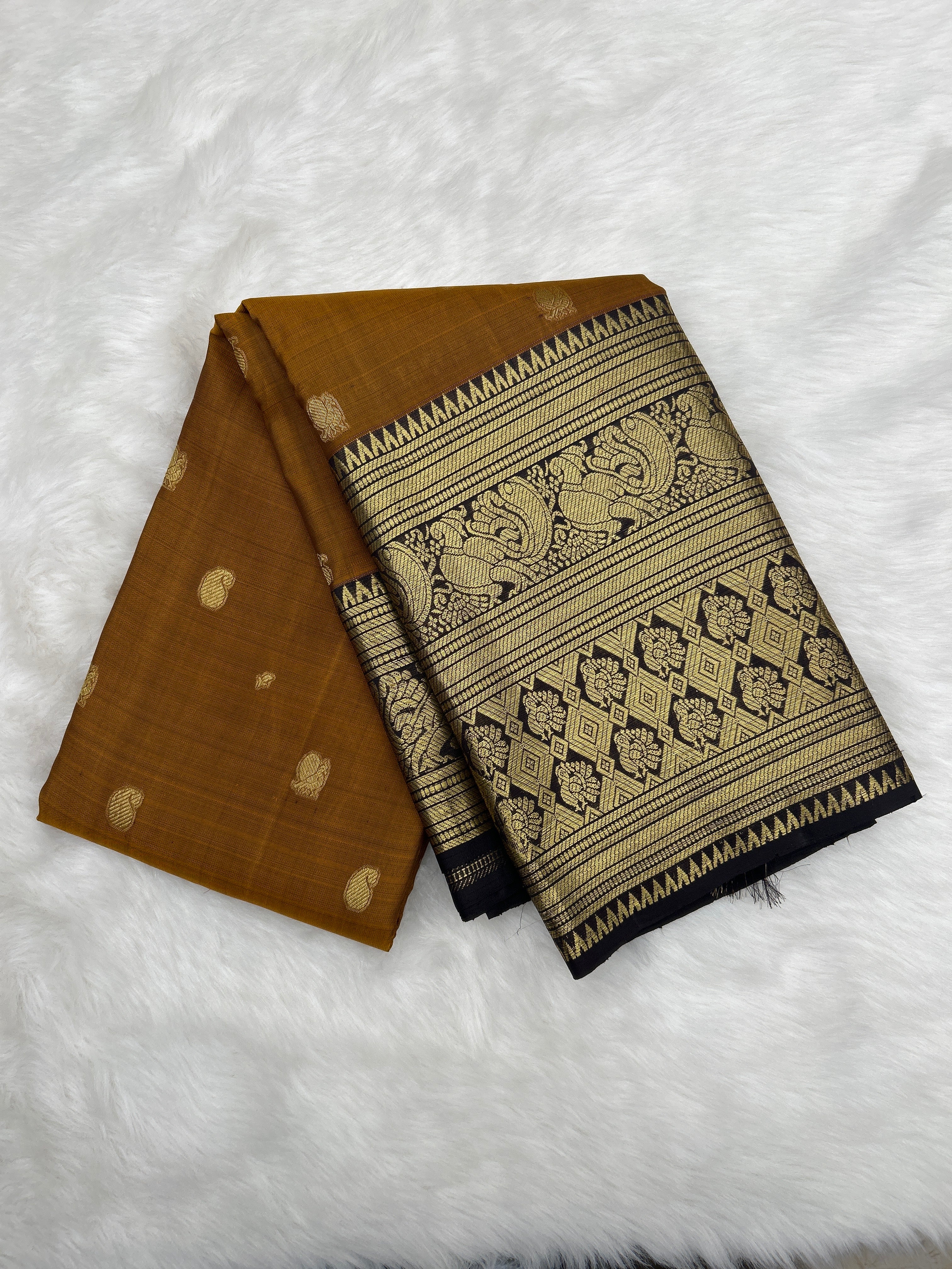 Kanjeevaram Vintage Saree (SS15512)