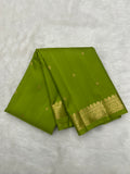 Leaf Green Vintage Kanjeevaram Silk Saree with Traditional Thapet Border