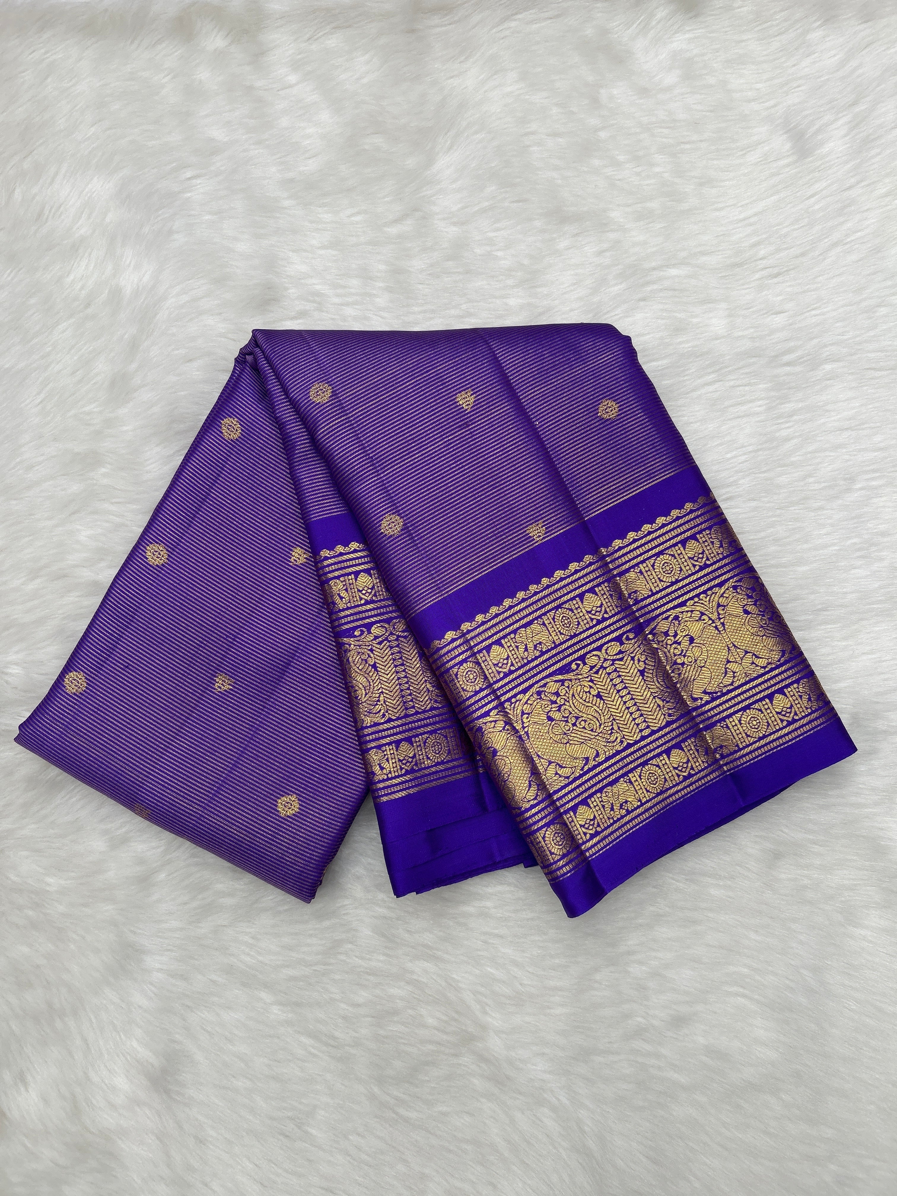 Kathripu Purple Vintage Vairaoosi Kanjeevaram Saree with Traditional Border