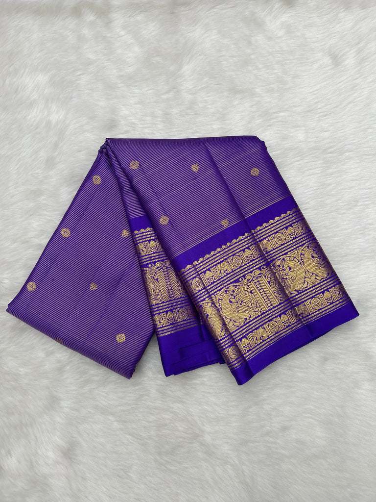Kathripu Purple Vintage Vairaoosi Kanjeevaram Saree with Traditional Border