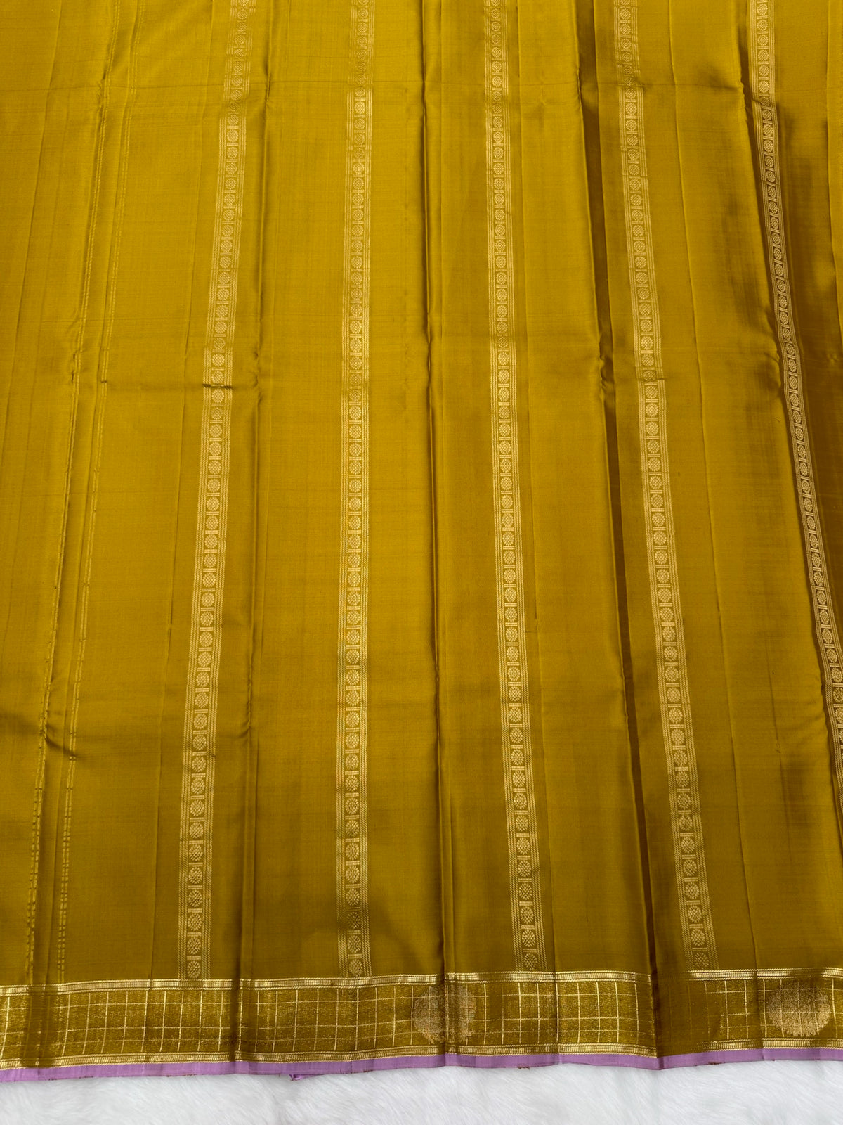Metallic Vintage Kanjeevaram Saree with a Checks Border & Lavender Edge Border