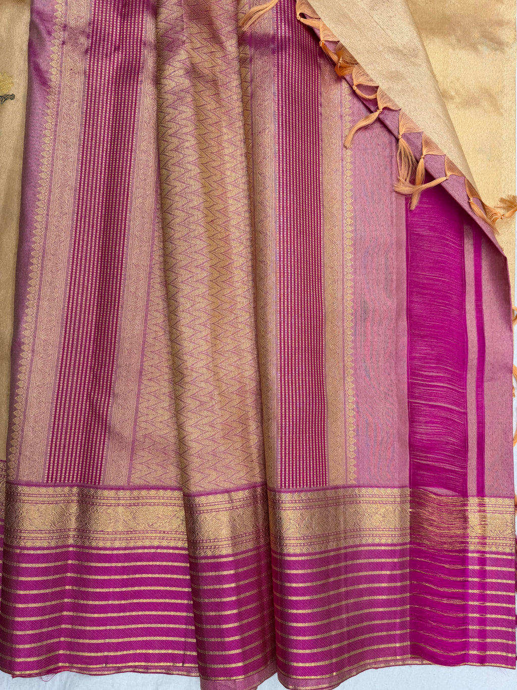 Antique Zari Tissue Kanjeevaram Saree (BH42524)