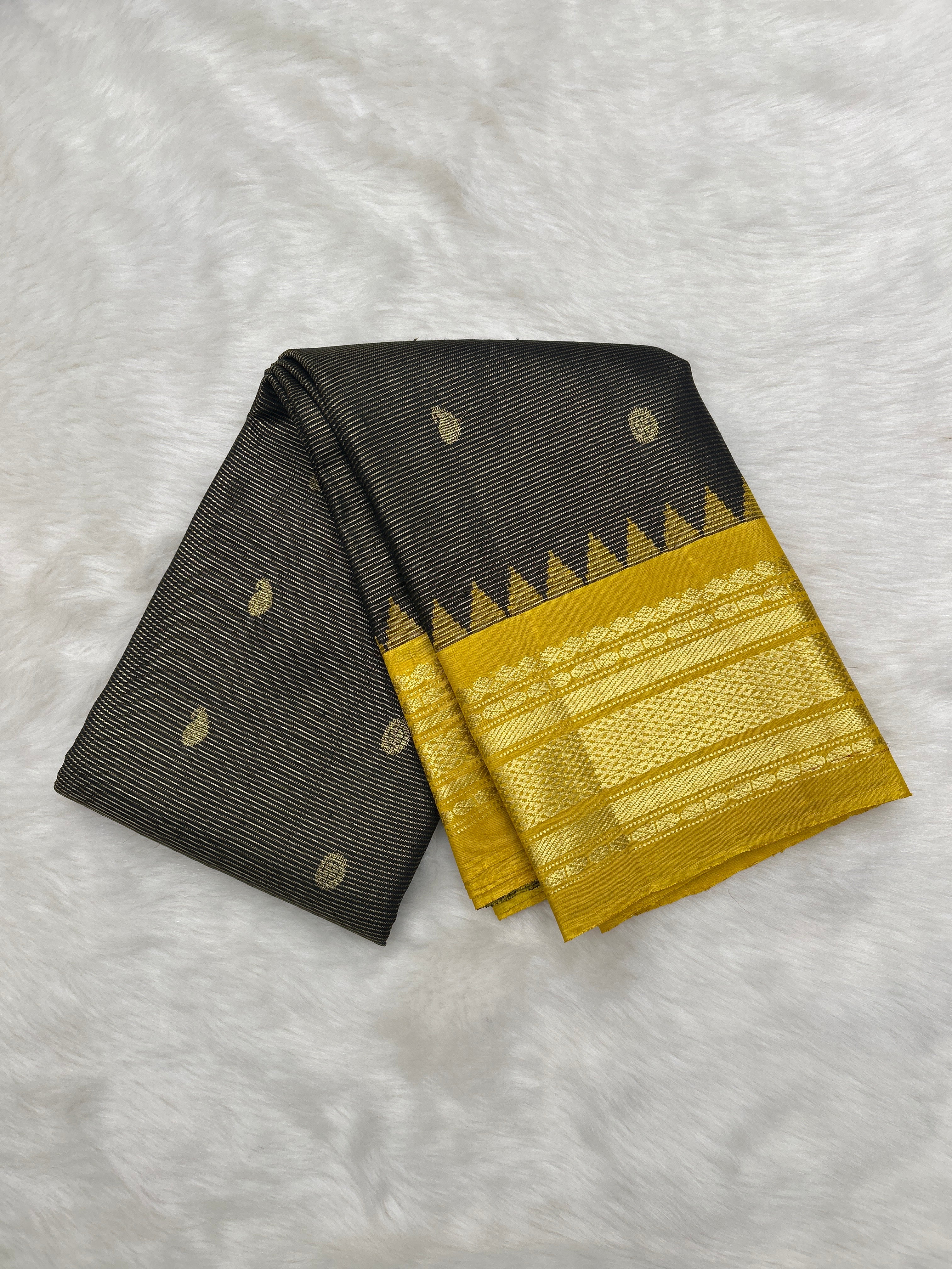 Kanjeevaram Silk Saree