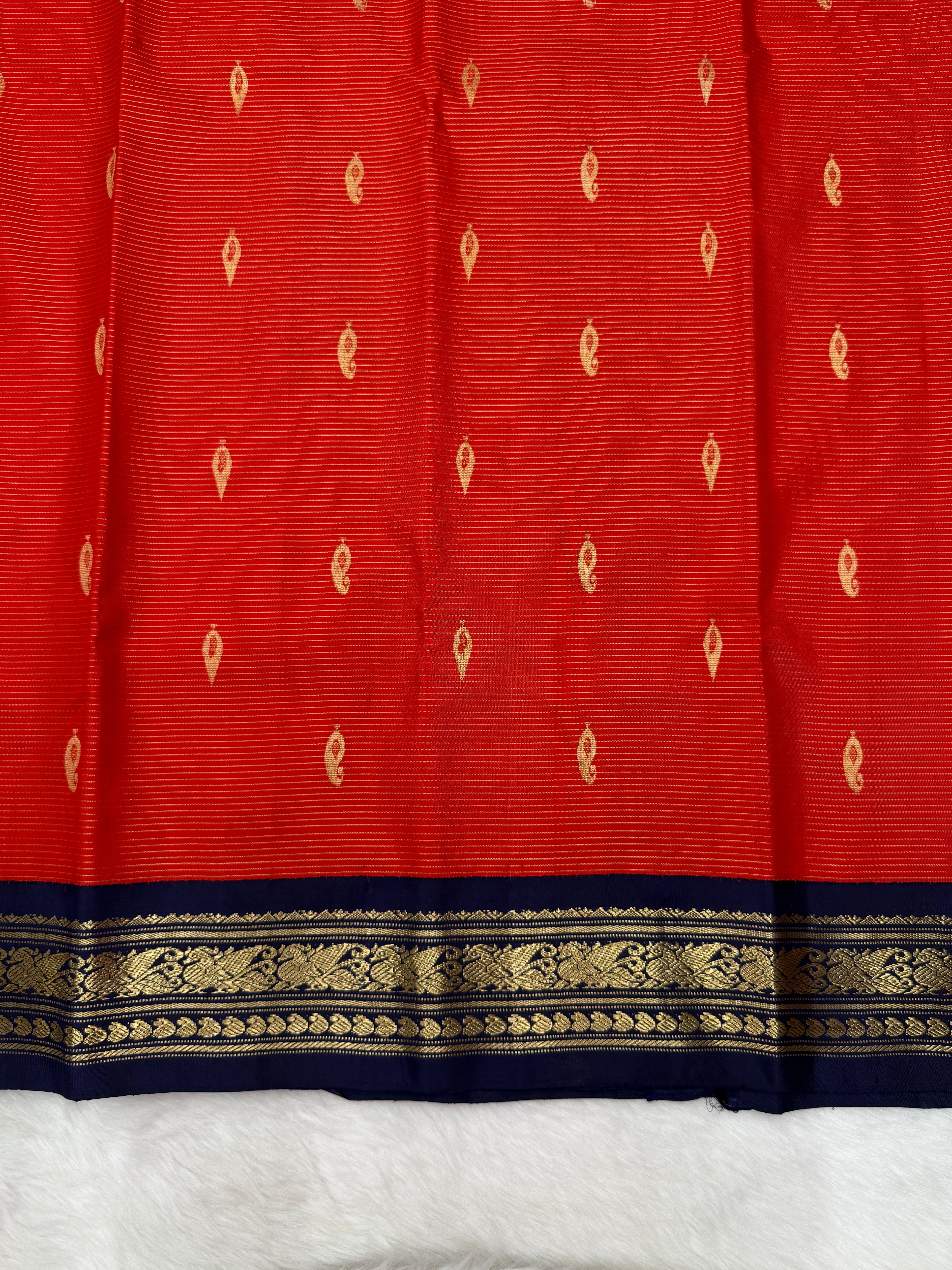 Red & Blue Korvai Kanjeevaram x Paithani Fusion Saree with Oosi lines