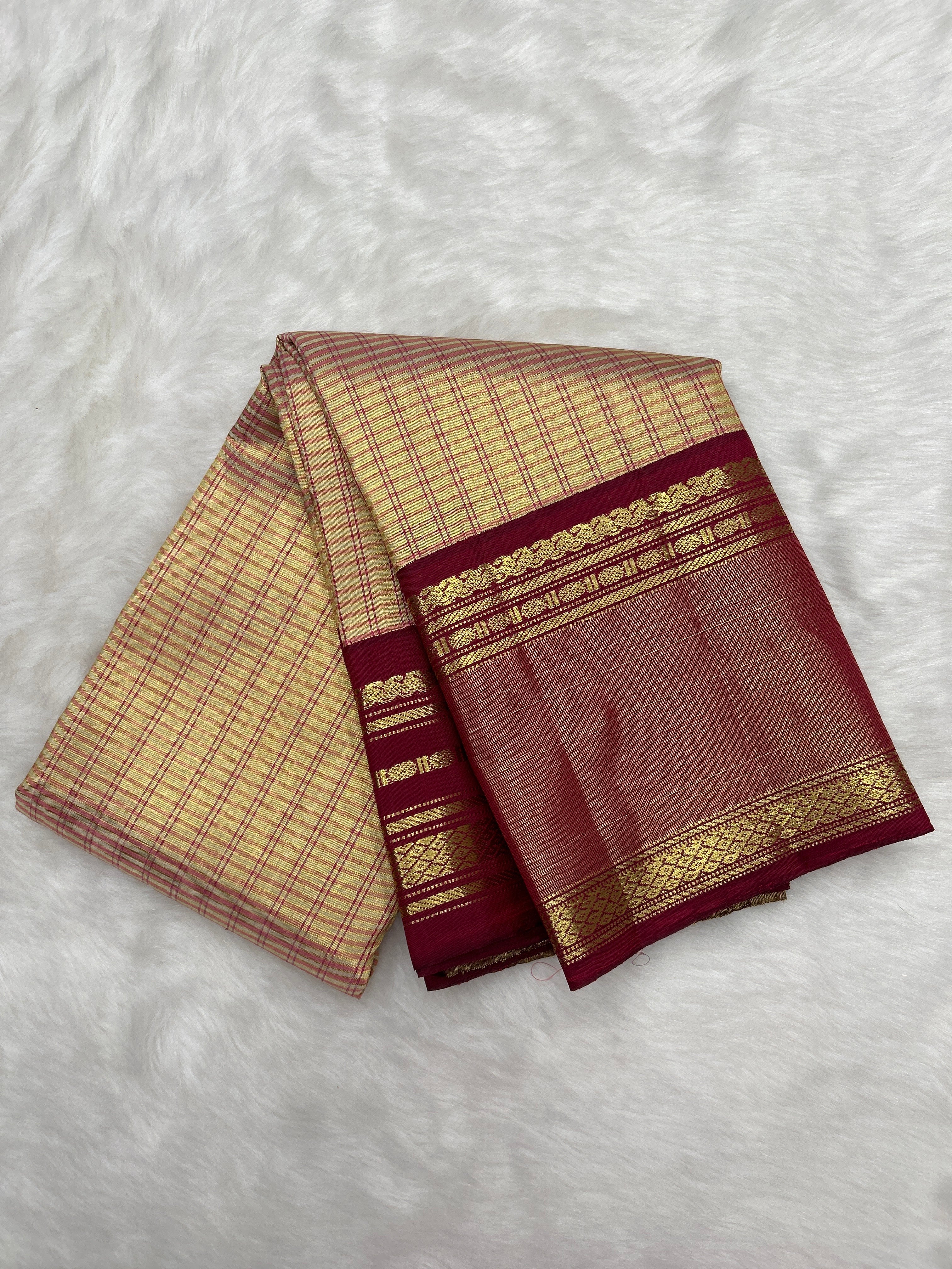 Oosi Zari Pack Kanjeevaram Saree With Rich Meroon Zari Border