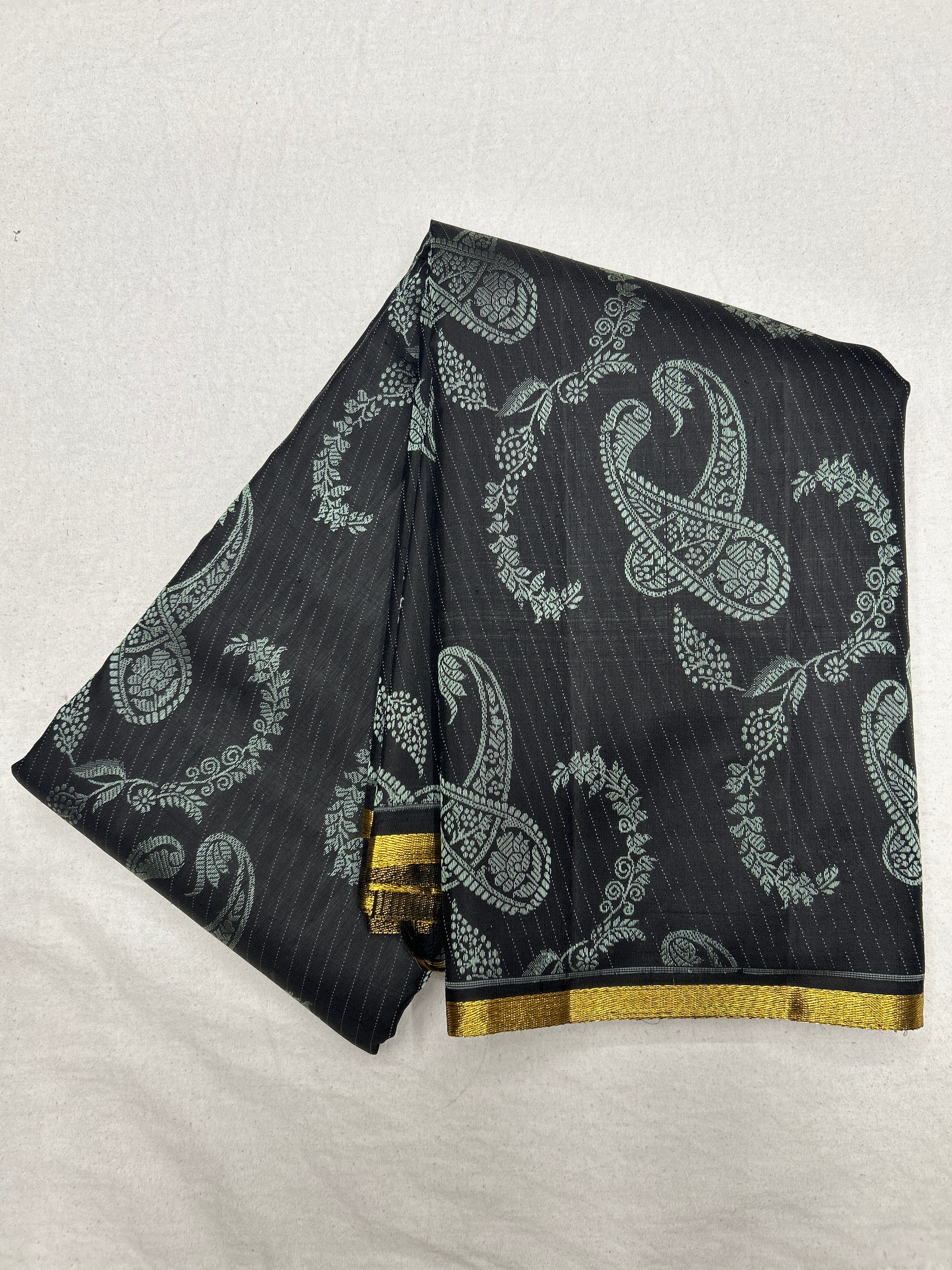 Kanjeevaram silk saree