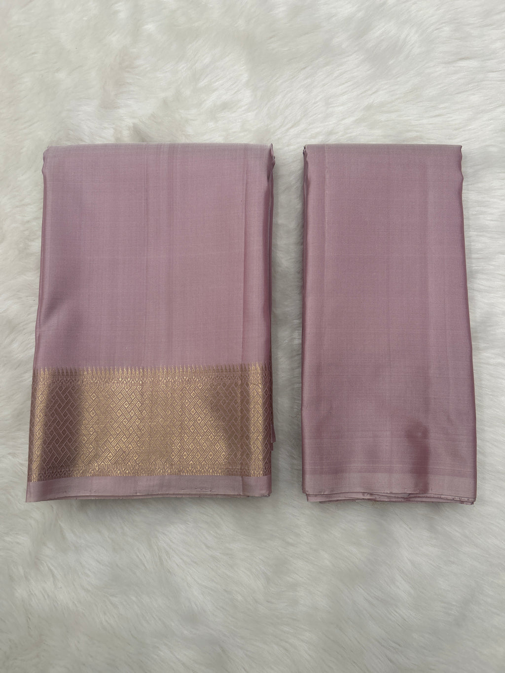 Muted Mauve Handloom Dhoti,Kanduva & Shirt/Kurta piece (3 pc Set)