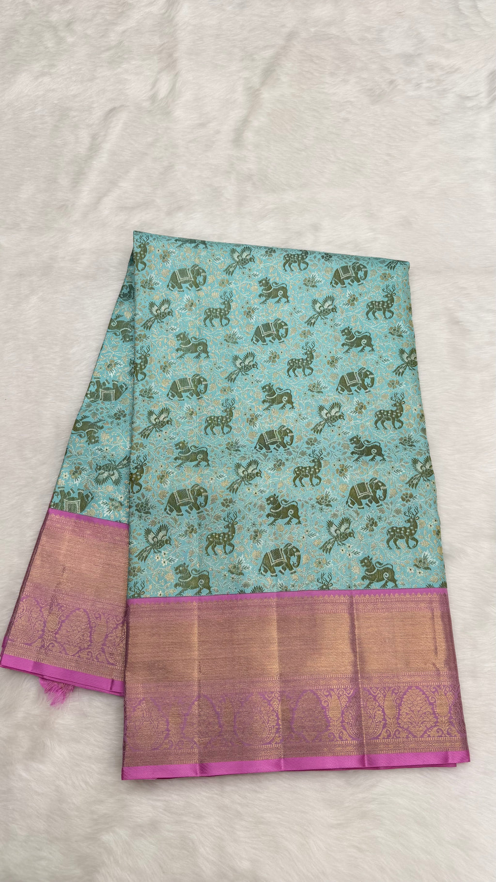 Korvai Kanjeevaram Silk Saree with traditional Vana Singaram