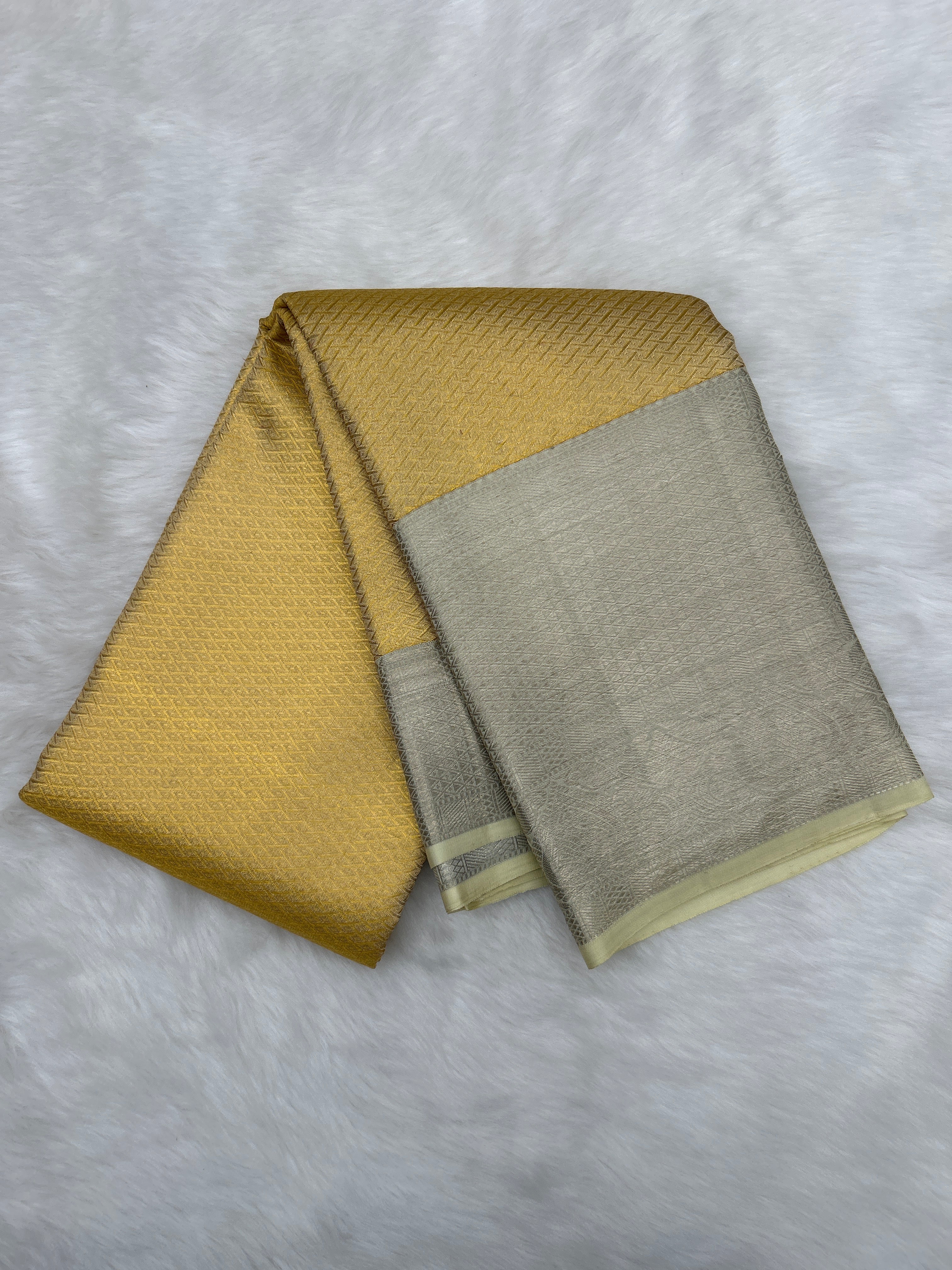 Kanjeevaram Tissue Saree (SS28914)