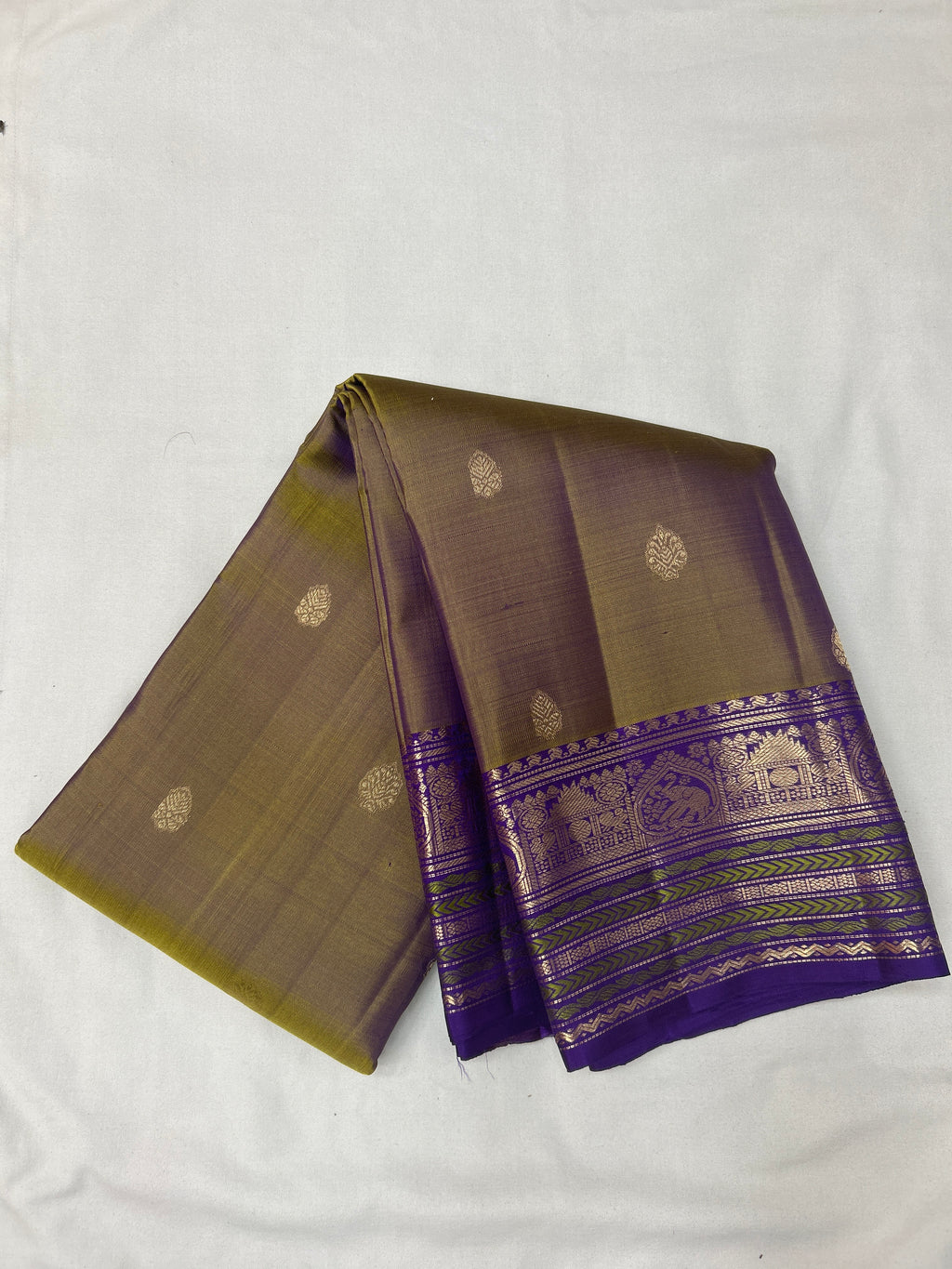 Dual Tone Vintage Kanjeevaram silk saree with Olive Meena Border