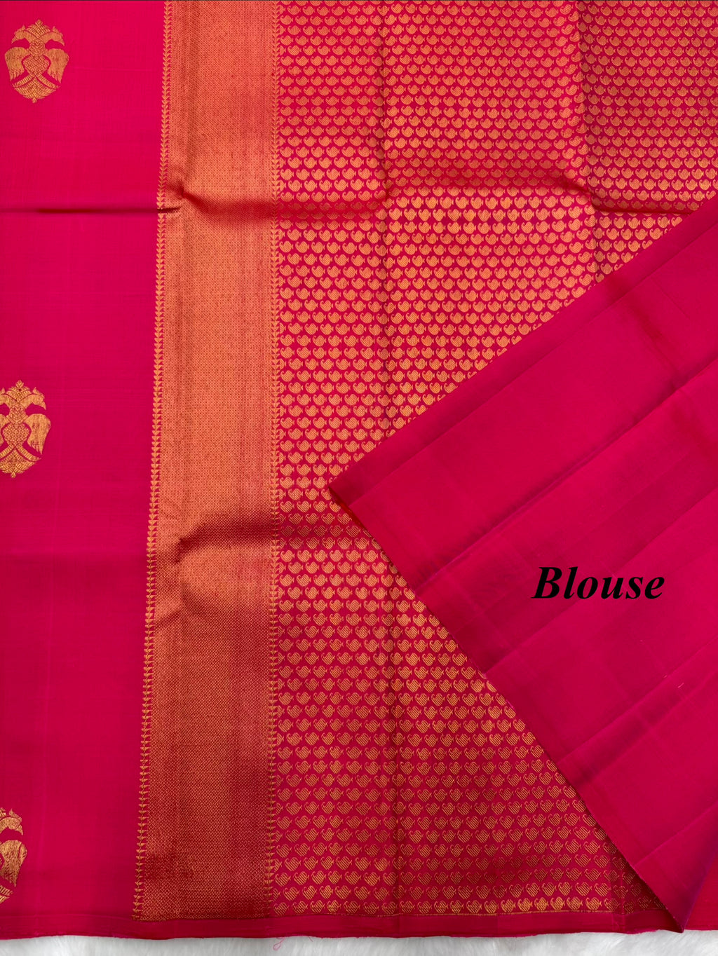 Pink & Red Dual Tone Borderless Kanjeevaram saree with Gandaberunda motif