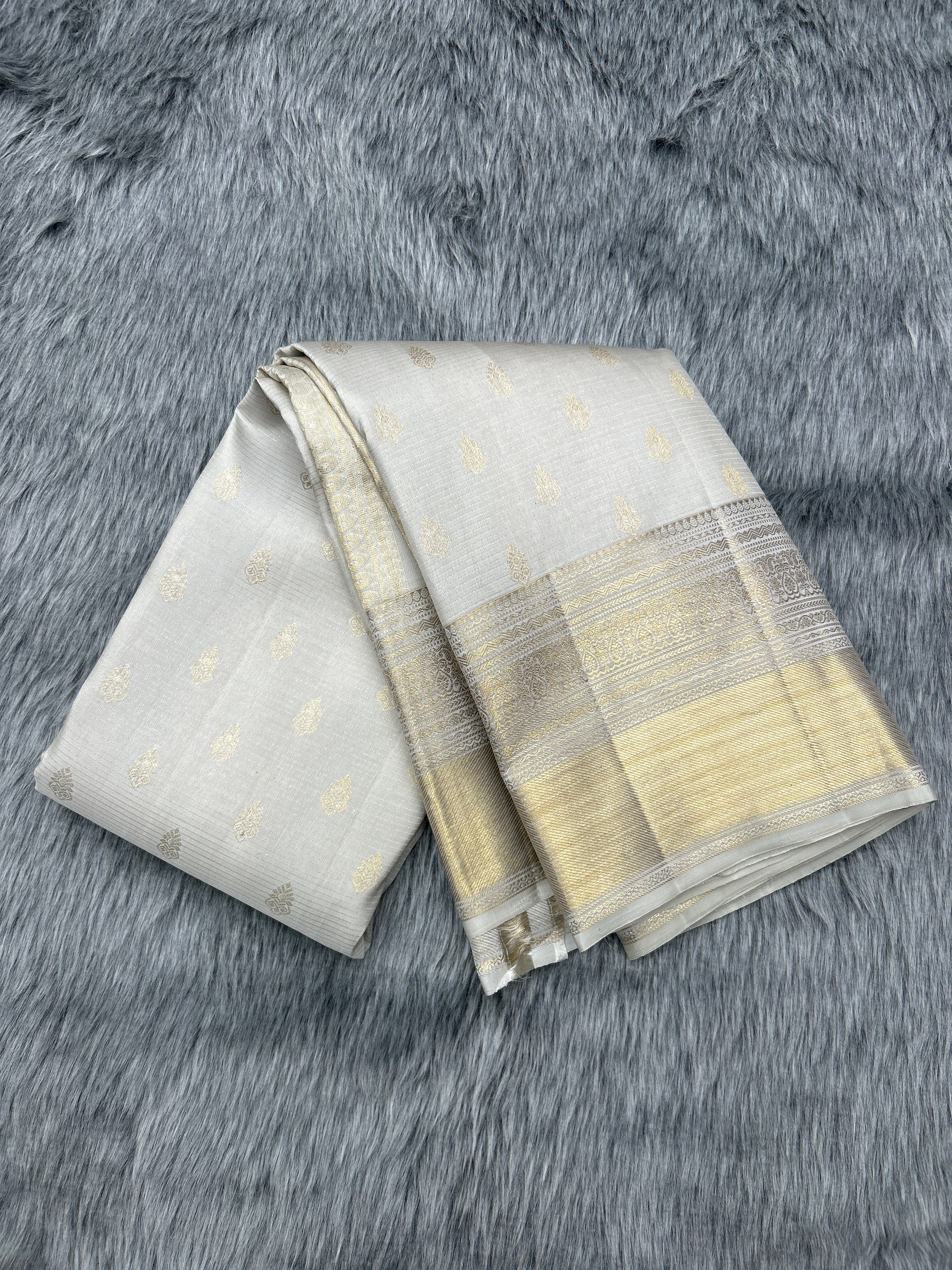 Kanjeevaram Silk Saree