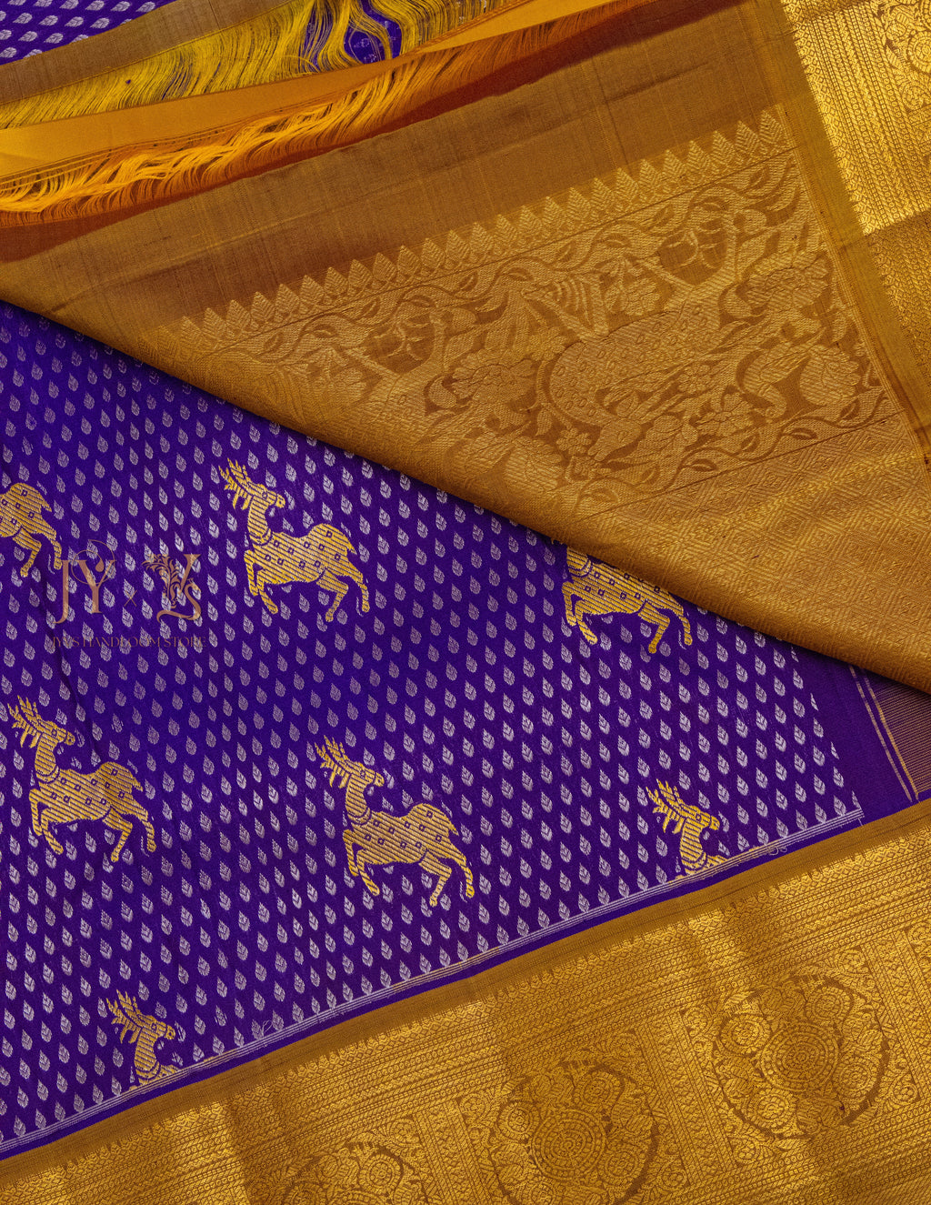 Emboss Kanjeevaram Saree