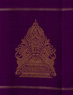 Borderless Kanjeevaram Saree with contrast Pallu & Blouse