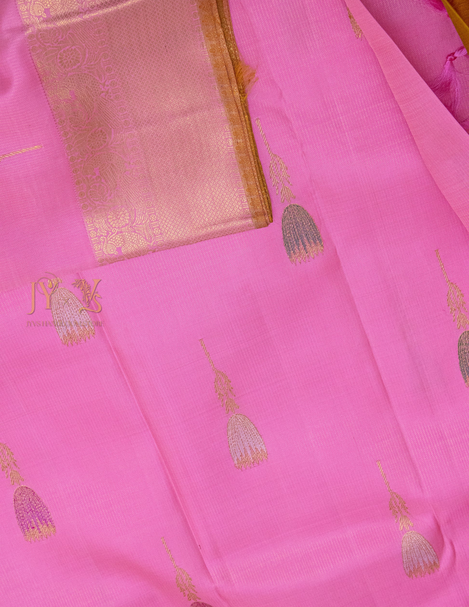 Contemporary Kanjeevaram Saree