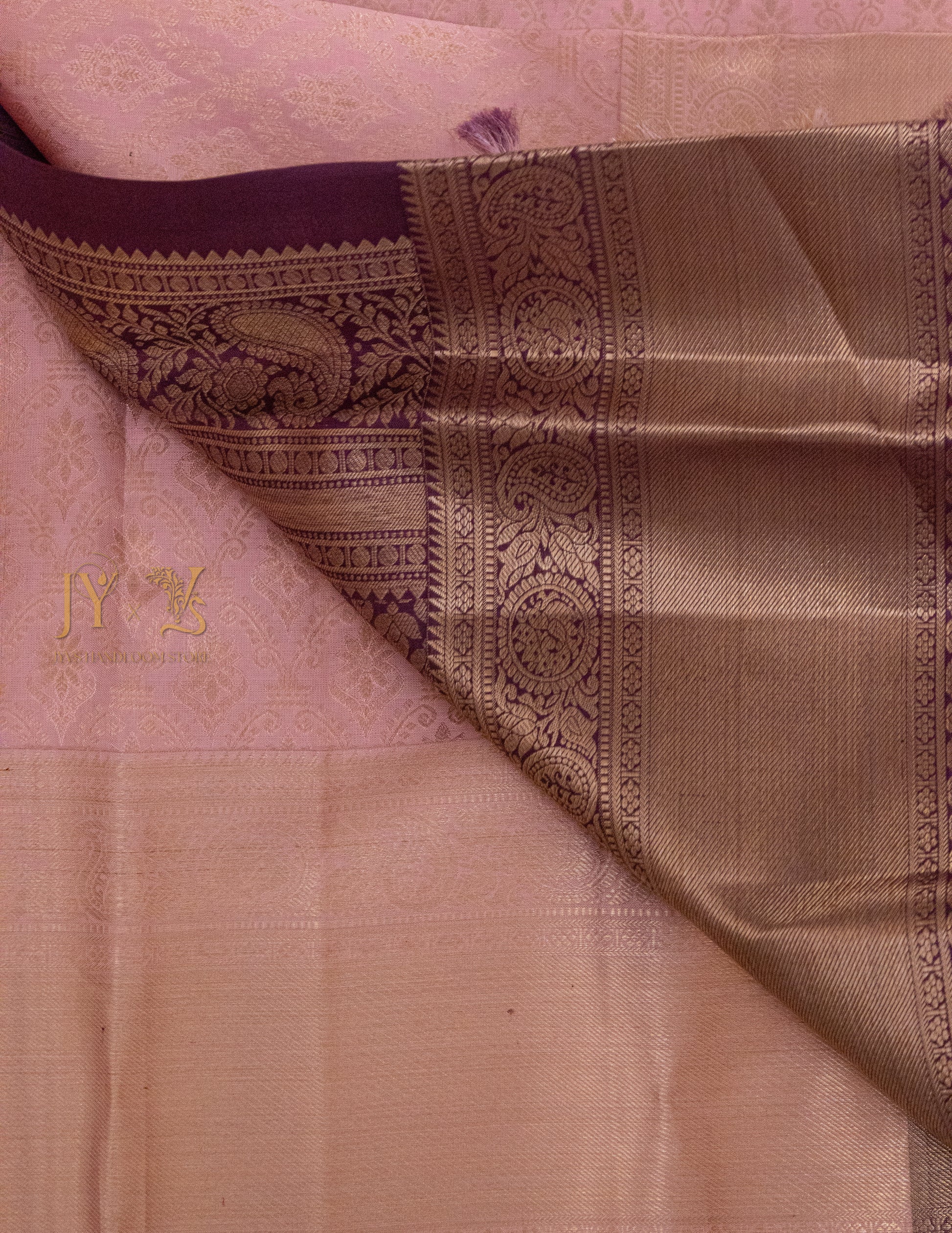 Colour Concept Kanjeevaram Saree.