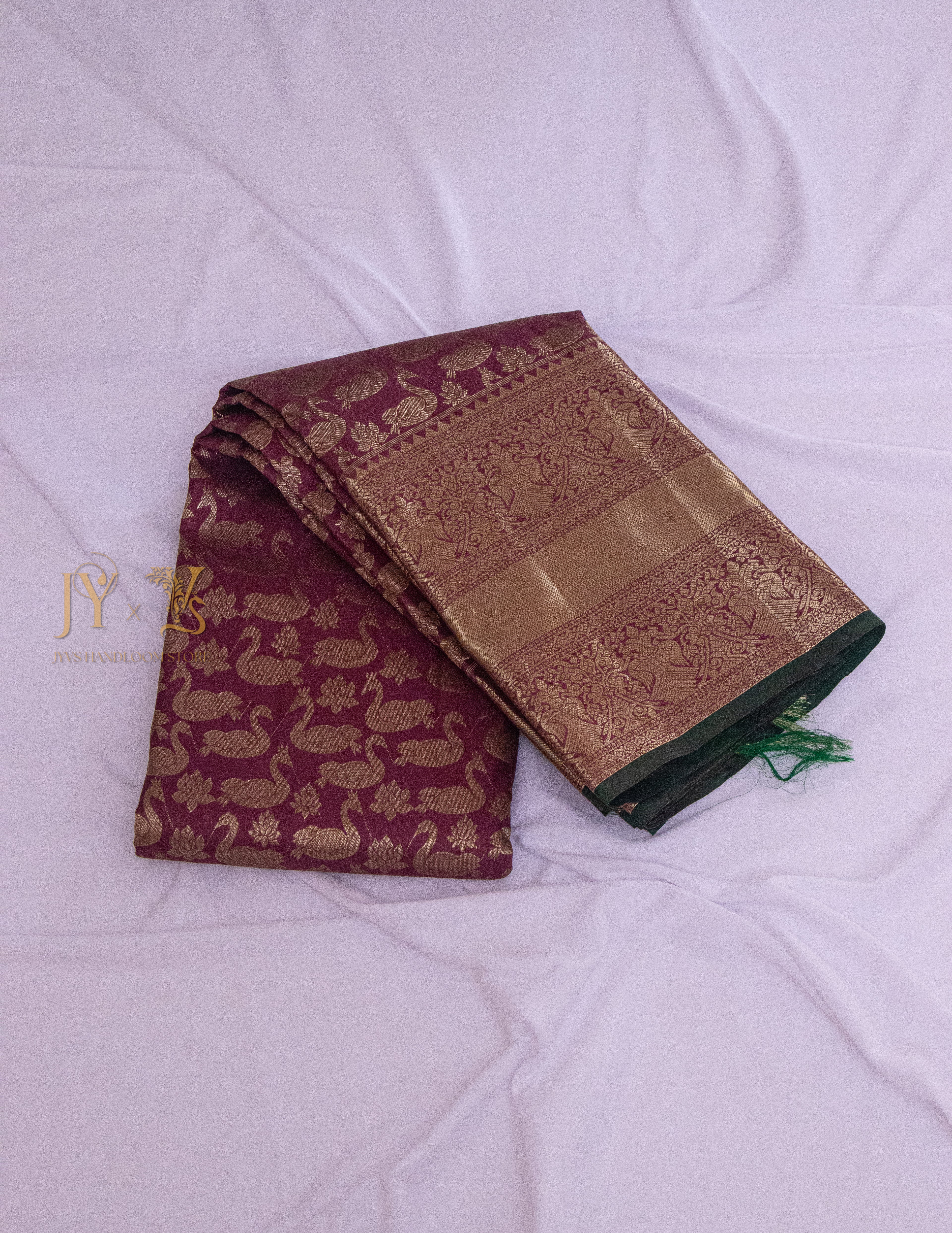 Vintage Kanjeevaram Brocade Saree