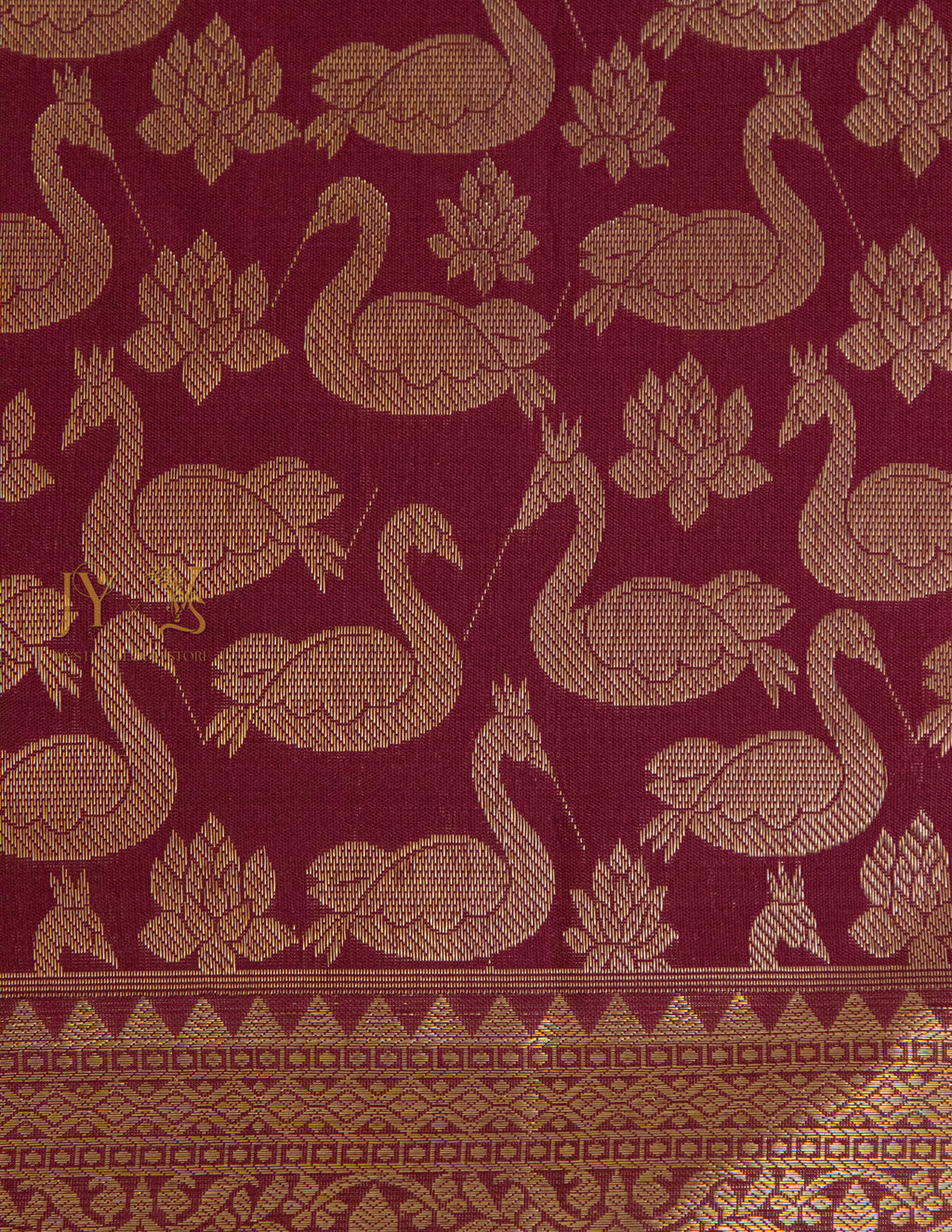 Vintage Kanjeevaram Brocade Saree