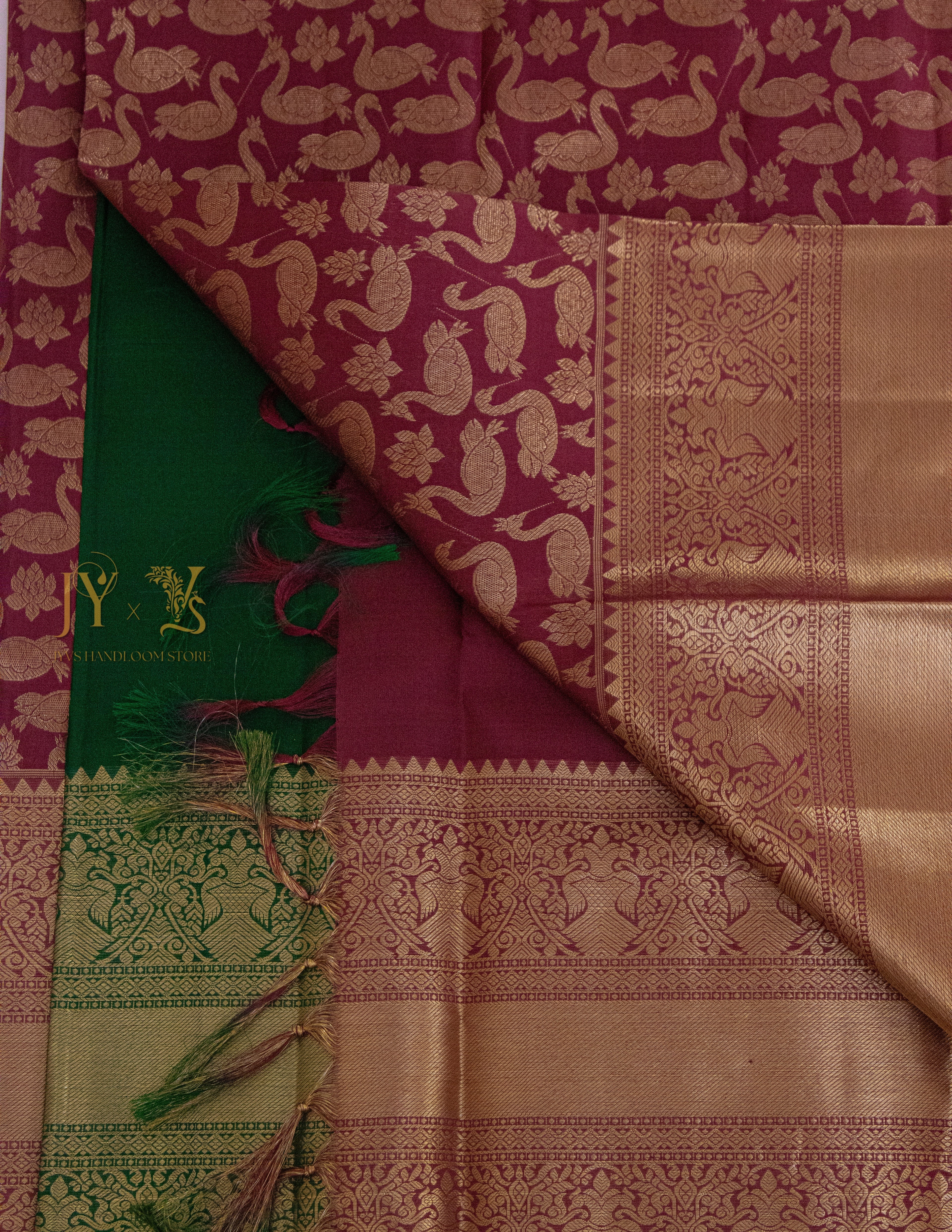 Vintage Kanjeevaram Brocade Saree