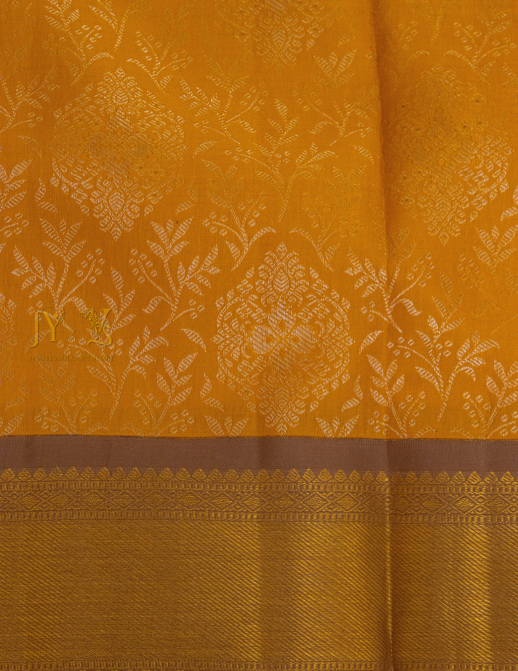 Koravai Kanjeevaram Saree