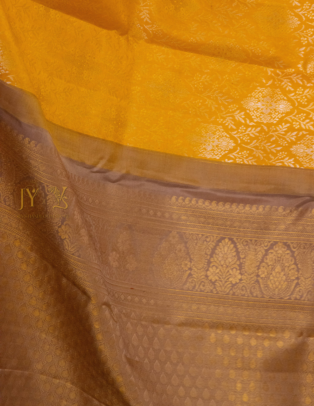 Koravai Kanjeevaram Saree