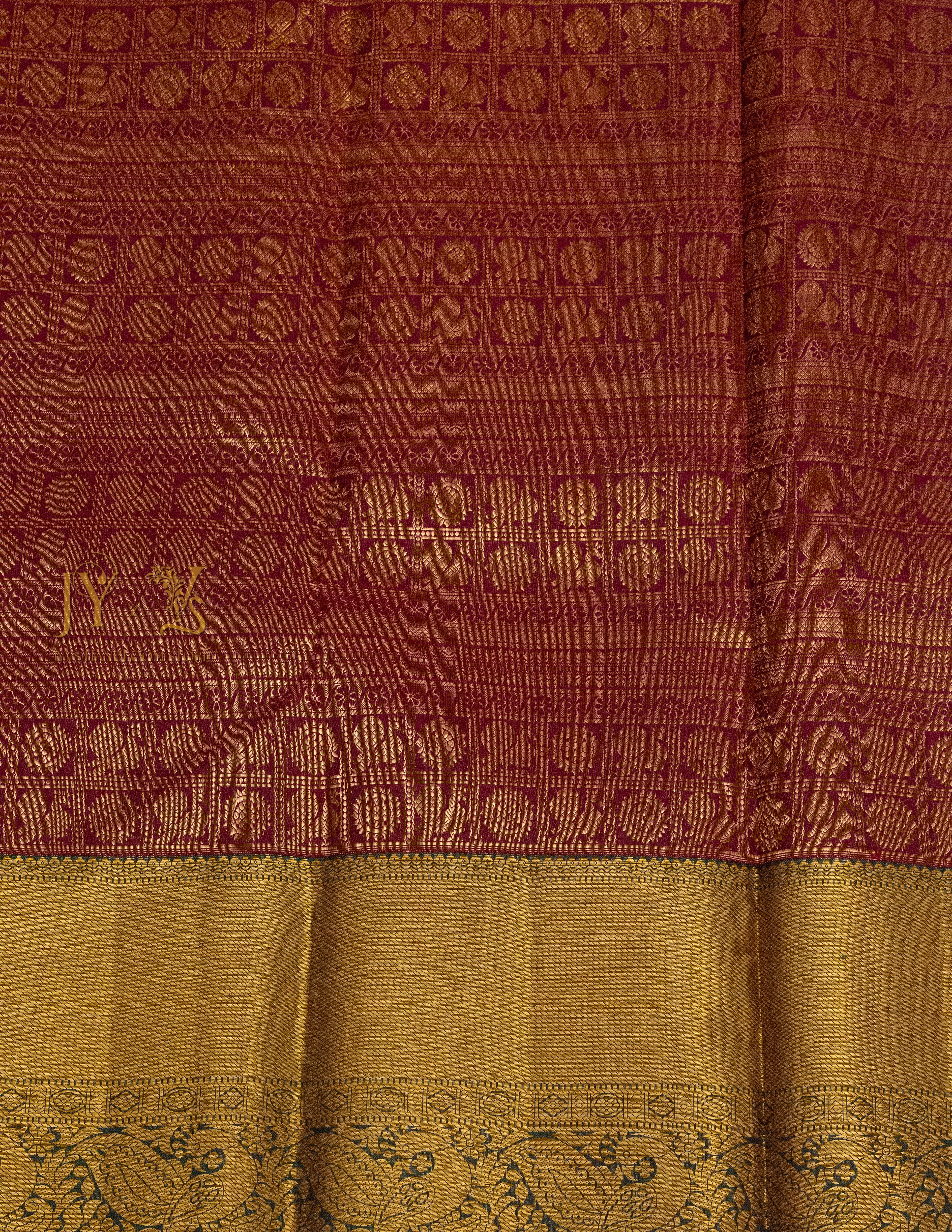 Vintage Kanjeevaram Brocade Saree