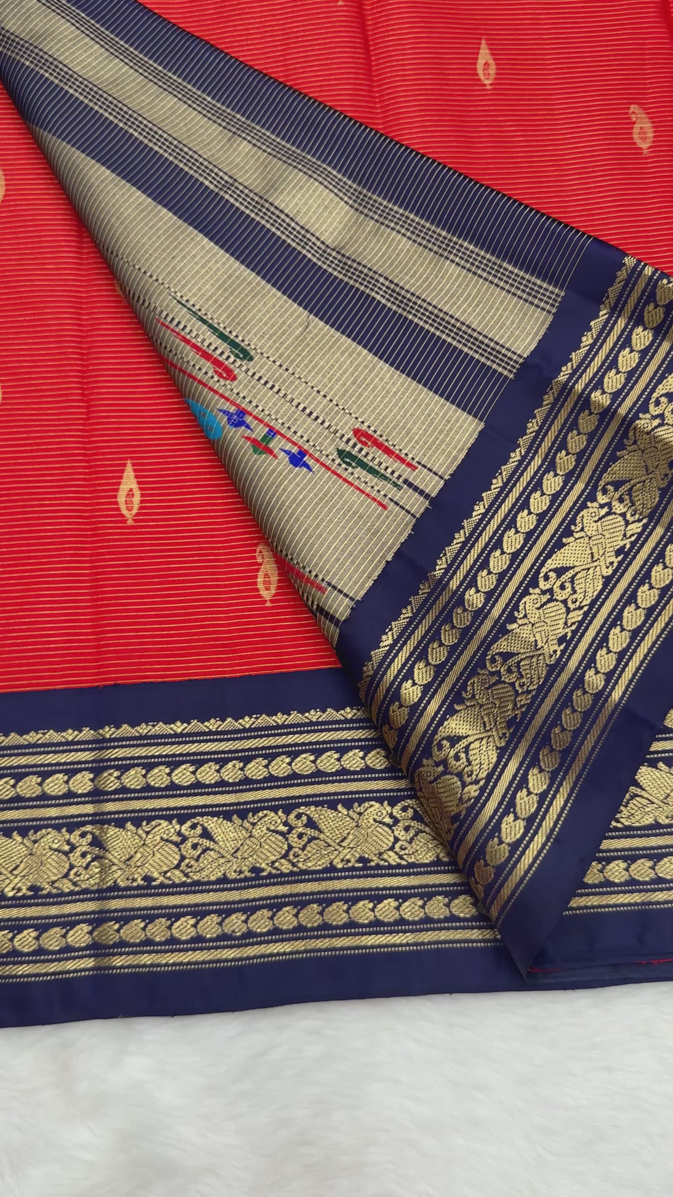 Red & Blue Korvai Kanjeevaram x Paithani Fusion Saree with Oosi lines